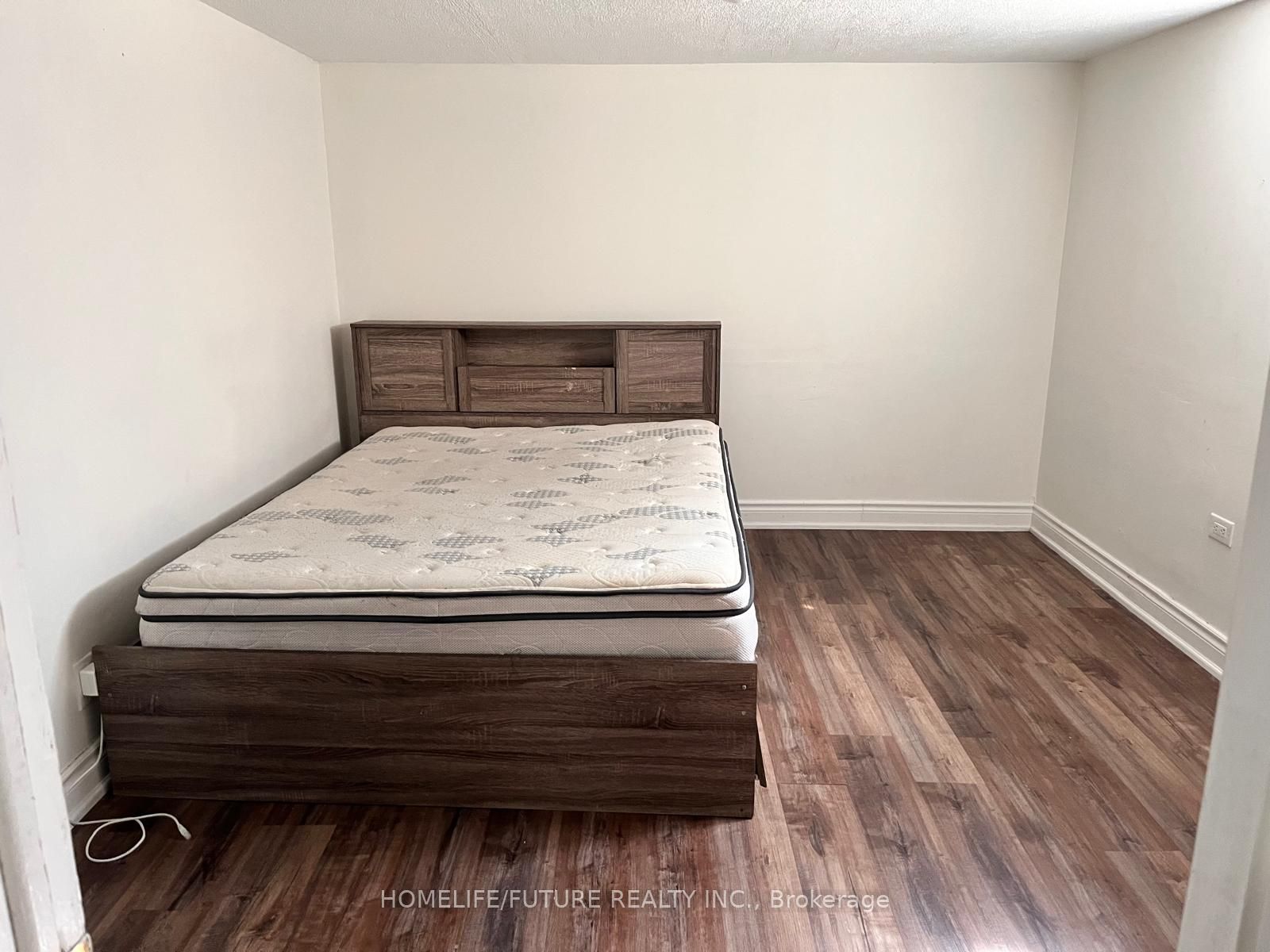 Unit Bsmt - 229 Flora Drive, Scarborough 4