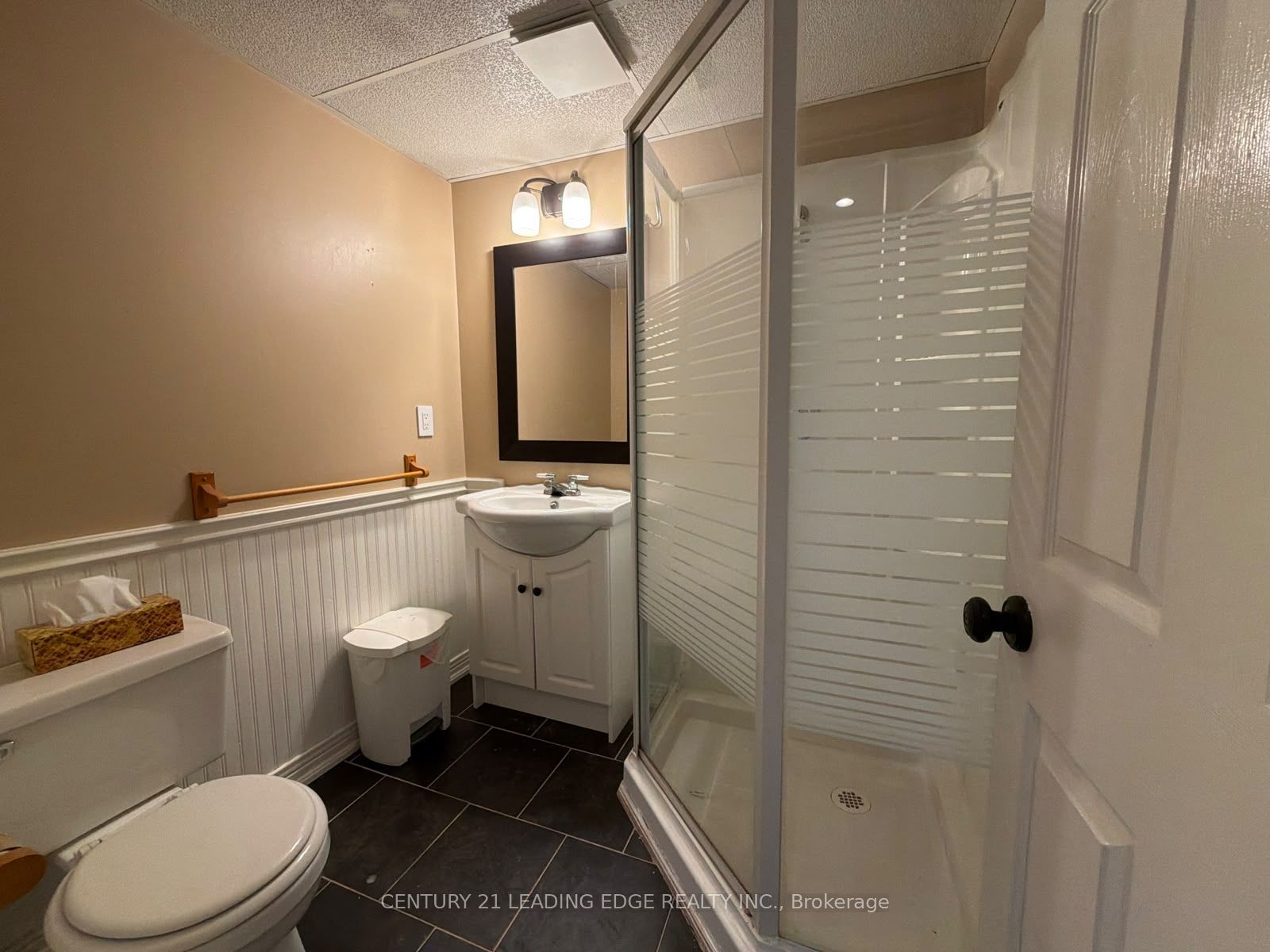 Unit Lower - 1237 Fieldstone Circle, Pickering 5