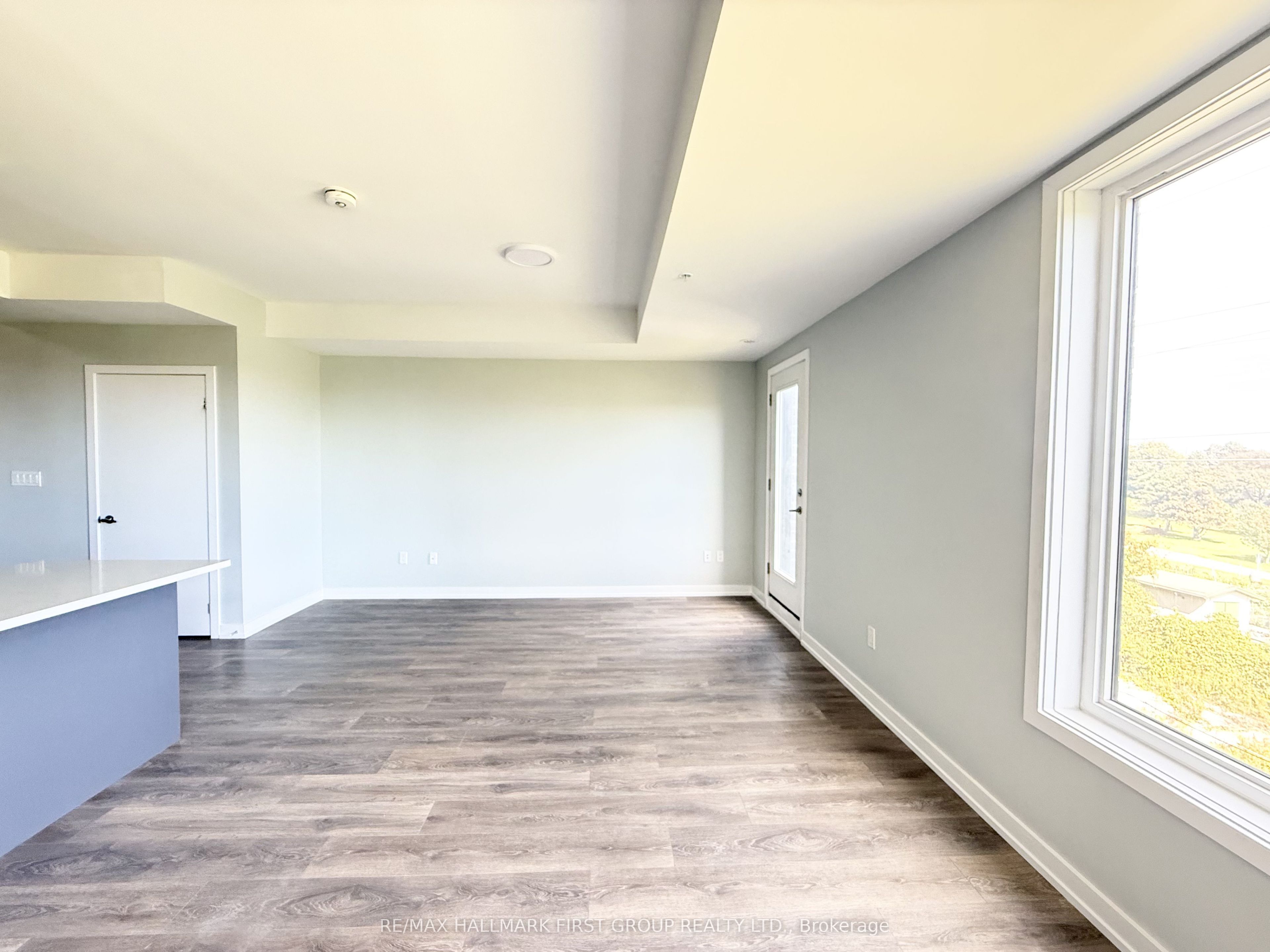 Unit 318 - 1555 Kingston Road, Pickering 5