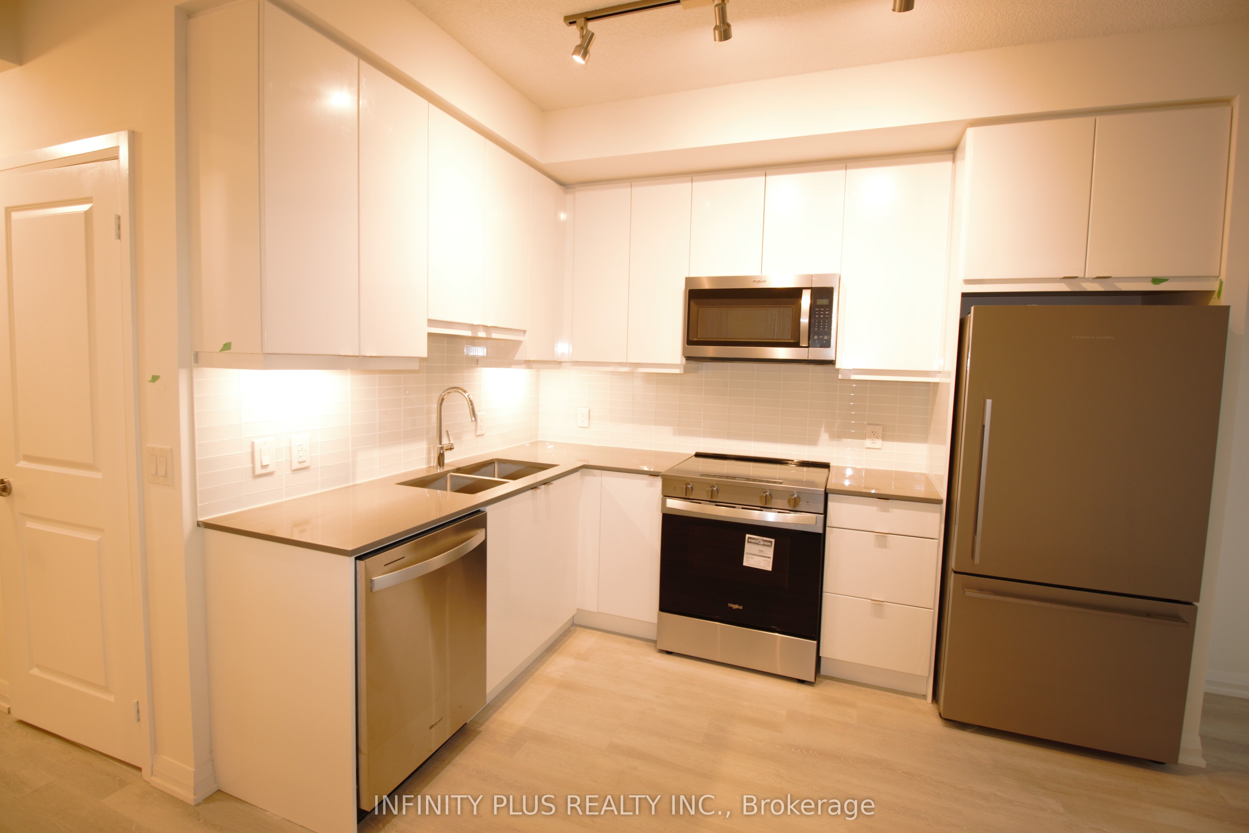 Unit 1630 - 3270 SHEPPARD AVE E, Scarborough 2