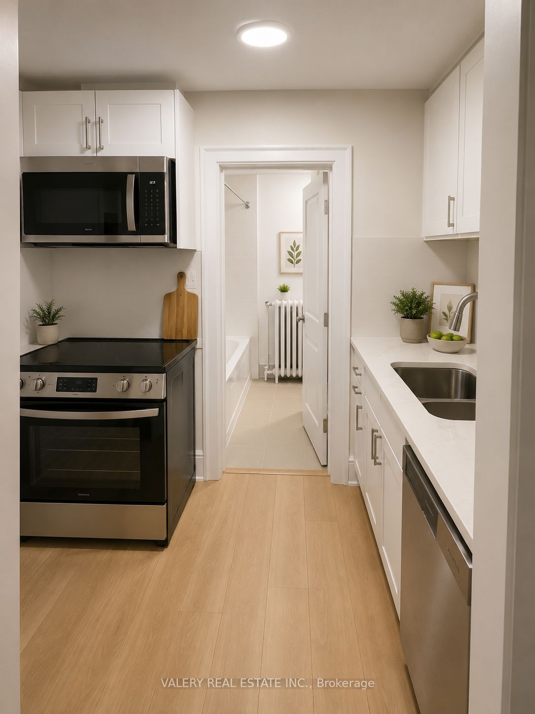 Unit 6 - 2402 Queen Street E, Scarborough 2
