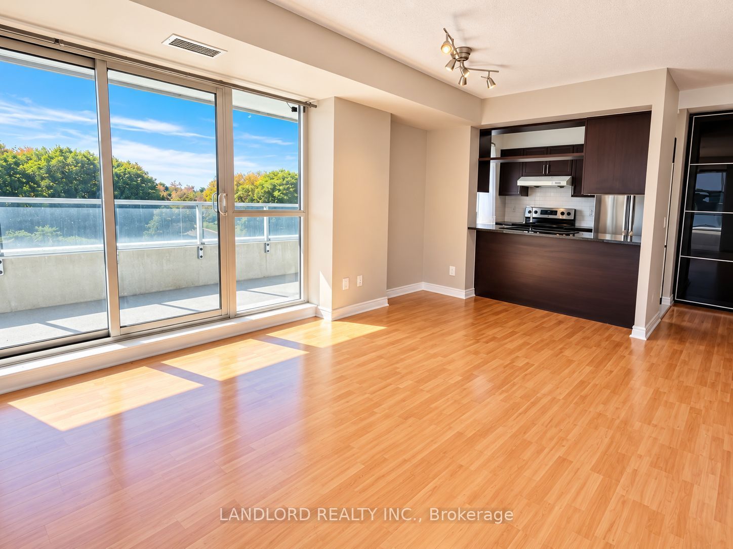 Unit 407 - 60 Town Centre Court, Scarborough 5