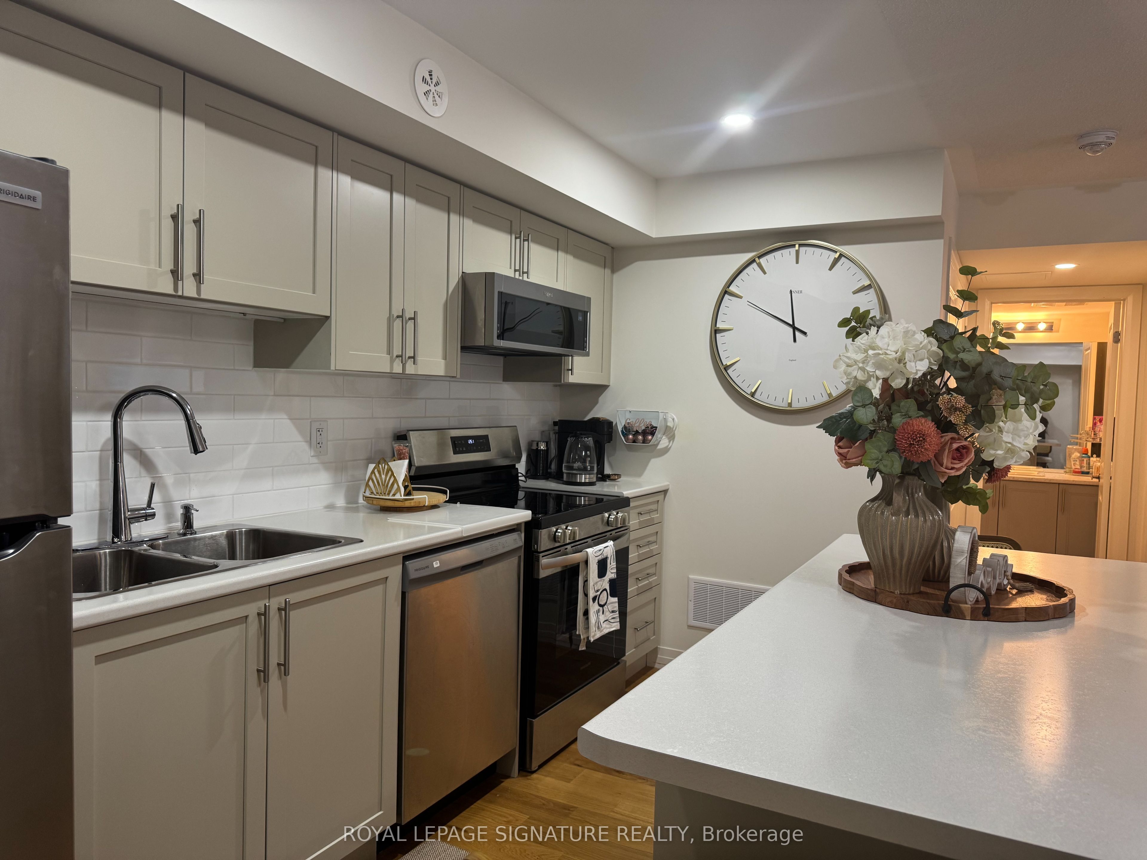 10A Lookout Drive, Clarington 4