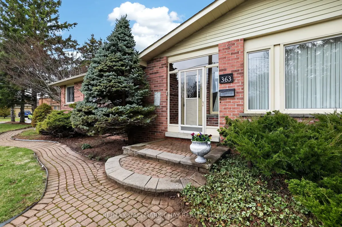 363 London Road, Newmarket, Ontario Sold History | HouseSigma