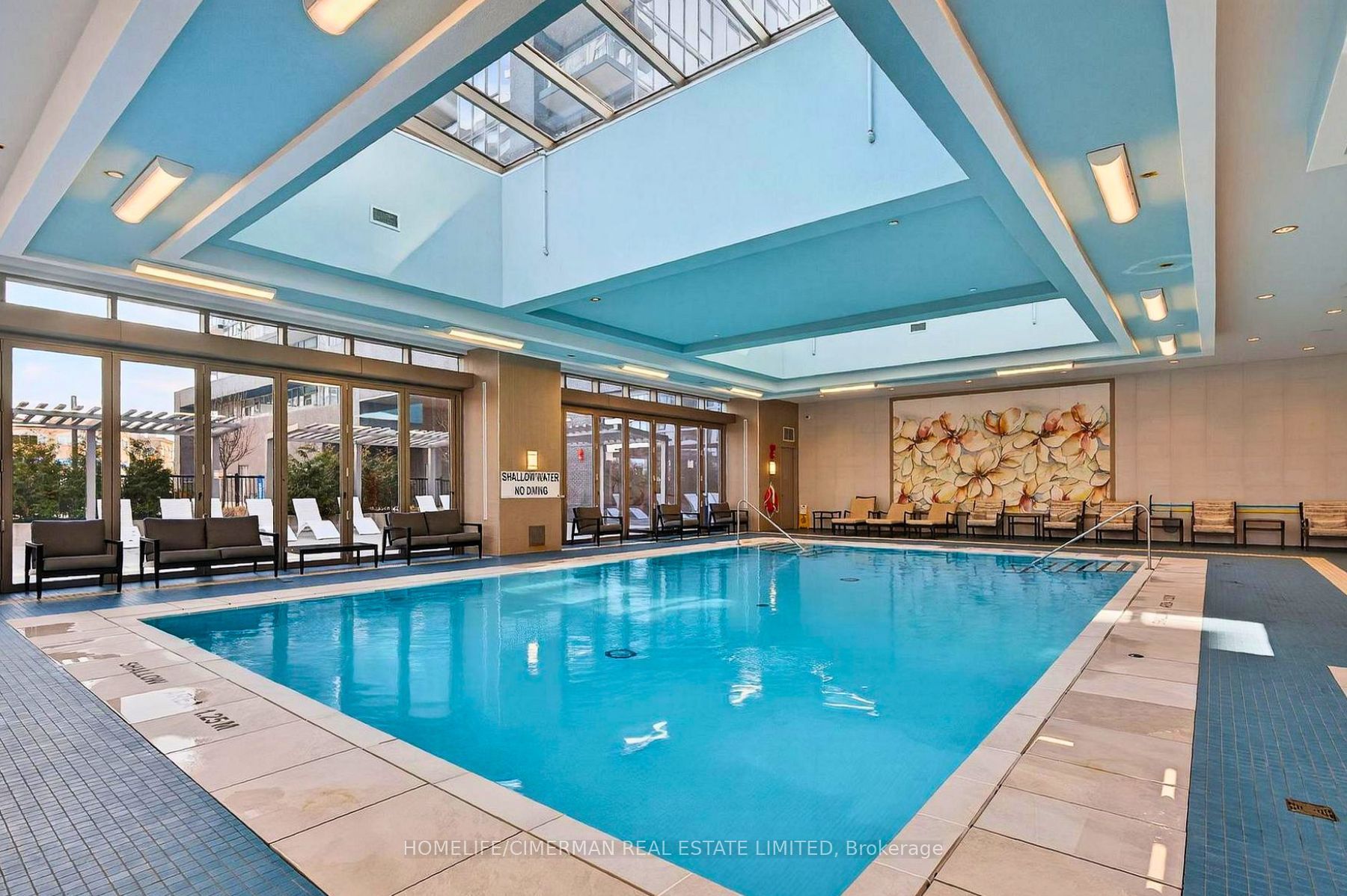 Unit 1604 - 10 Gatineau Drive, Vaughan 4