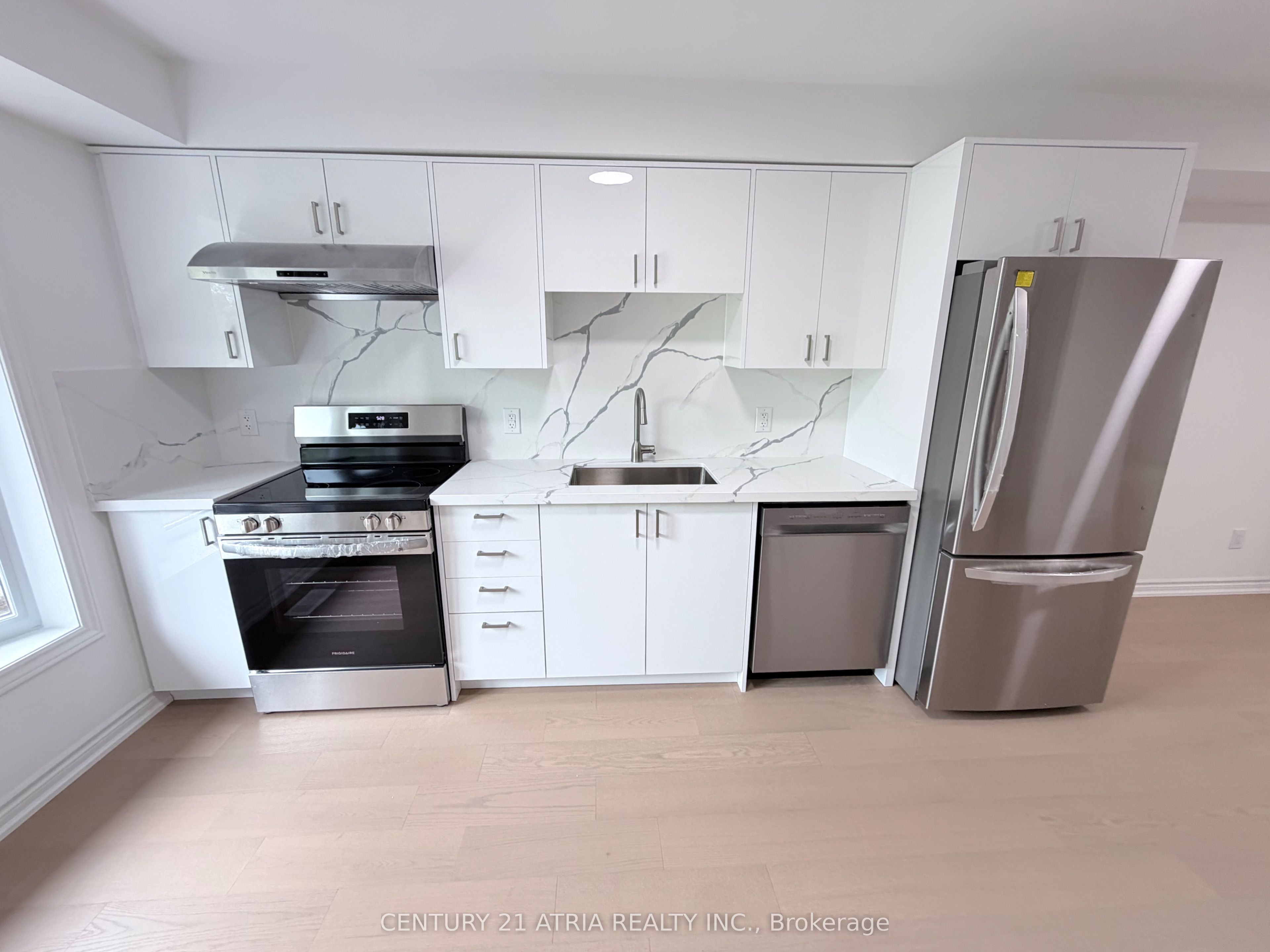 Unit 5 - 11 Plaisance Road, Richmond Hill 5