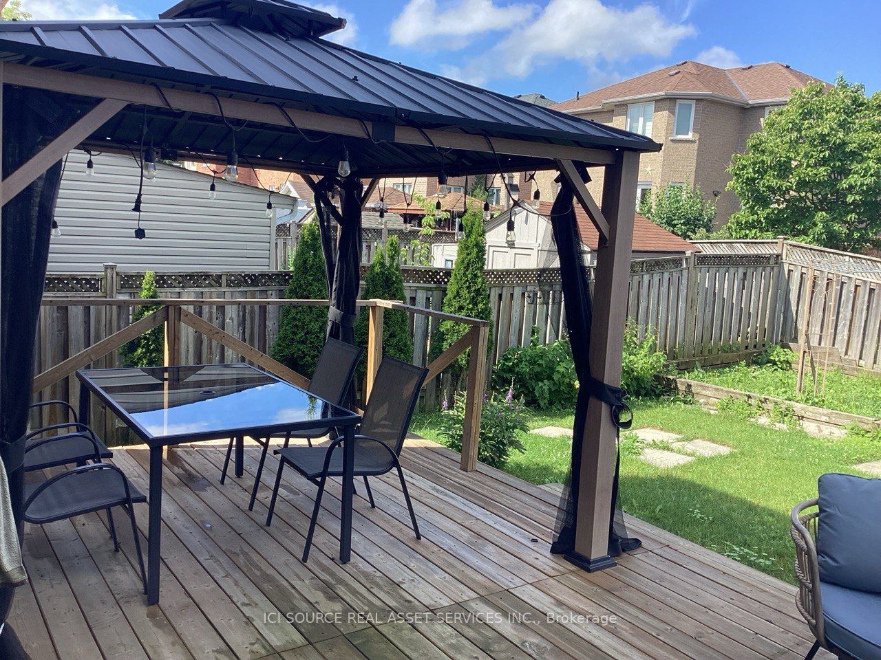 Unit Upper - 72 Adams Street, Bradford West Gwillimbury 3