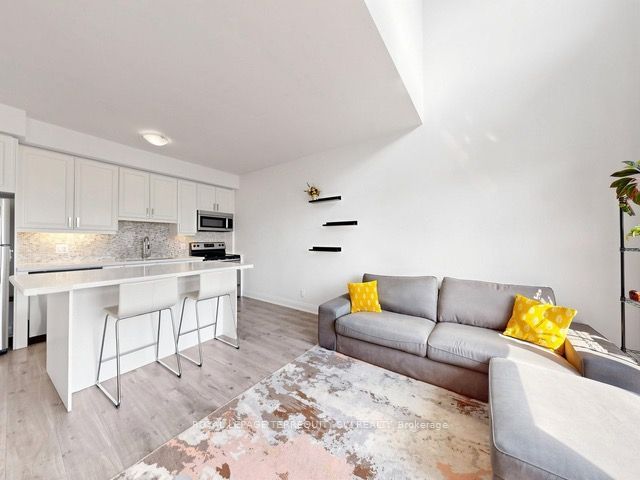 Unit 114 - 12 Woodstream Boulevard, Vaughan 5