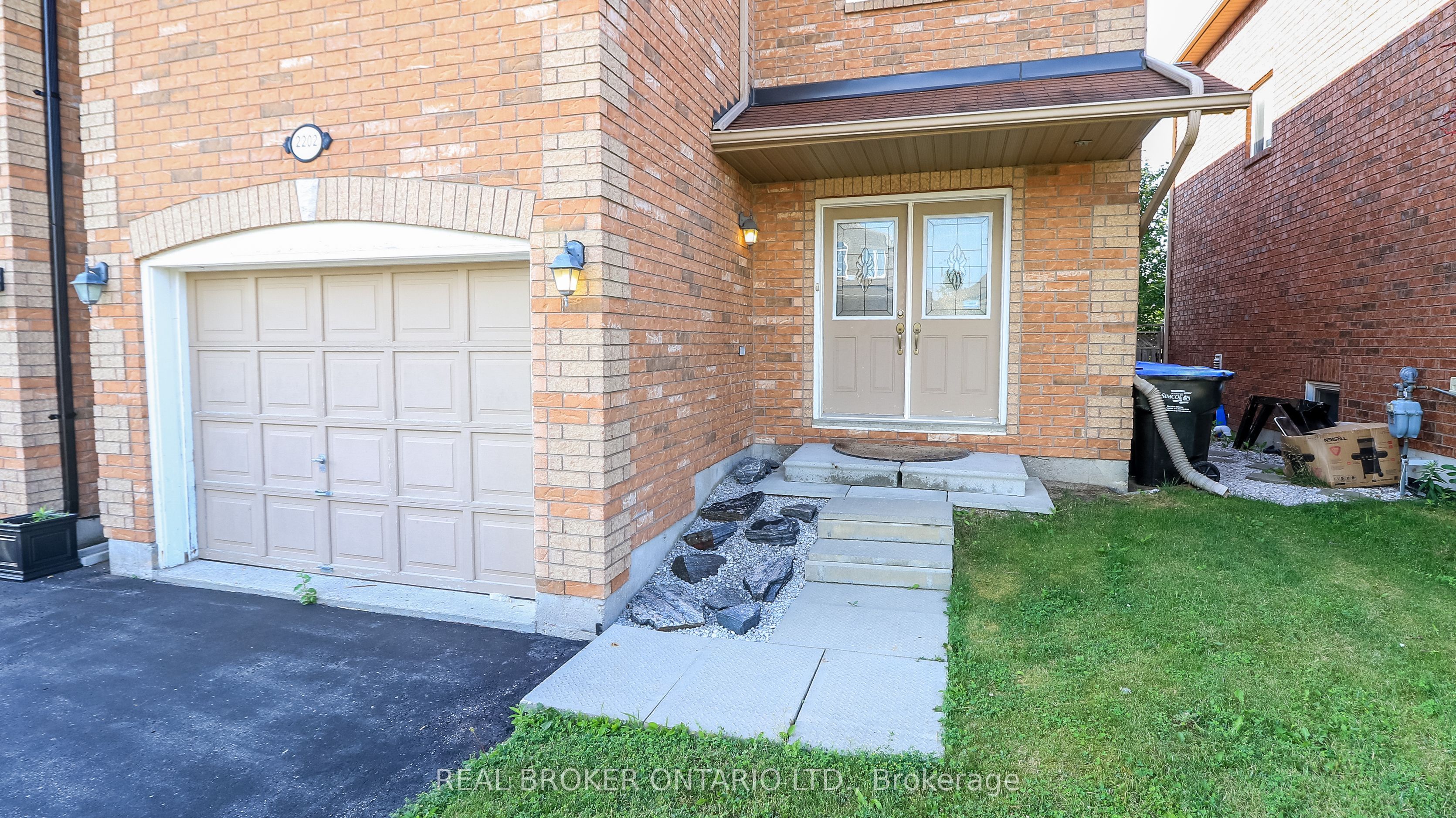 2202 Batters Loop, Innisfil 2
