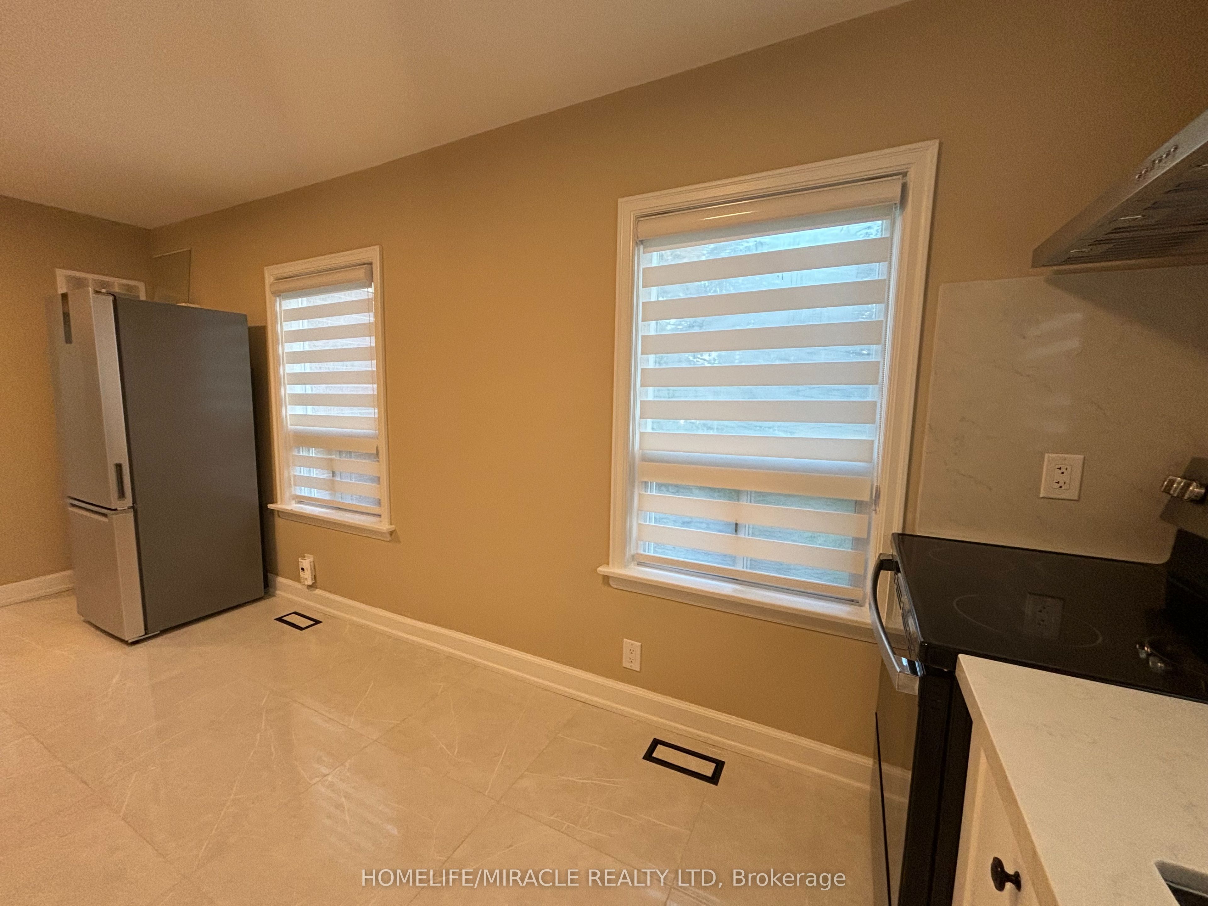 Unit Upper floor suite - 54 Hawman Avenue, Vaughan 5