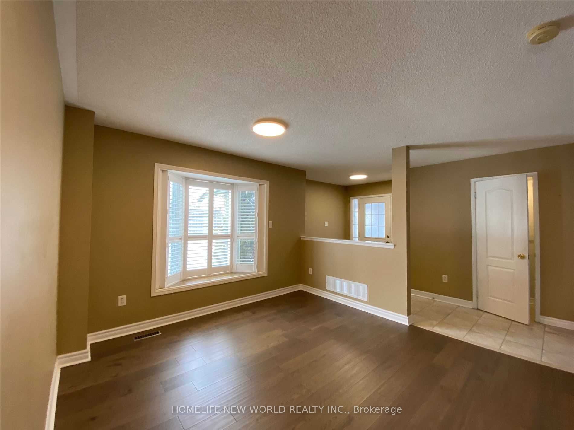 39 Brightsview Drive, Richmond Hill 5