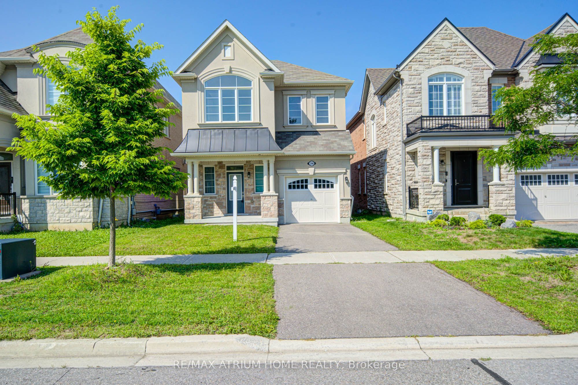 396 Thomas Phillips Drive, Aurora 1