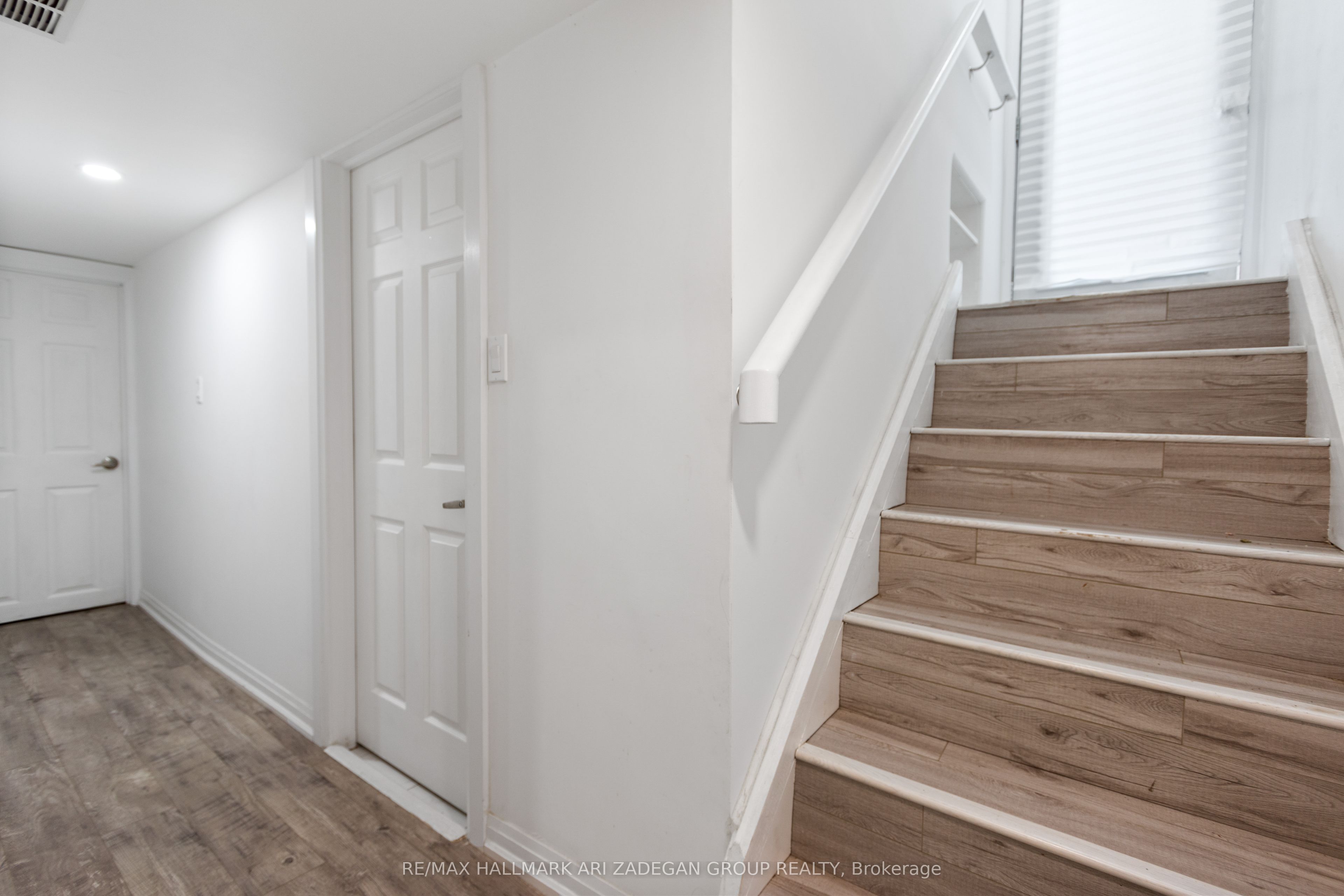 Unit LF - 149 Septonne Avenue, Newmarket 2