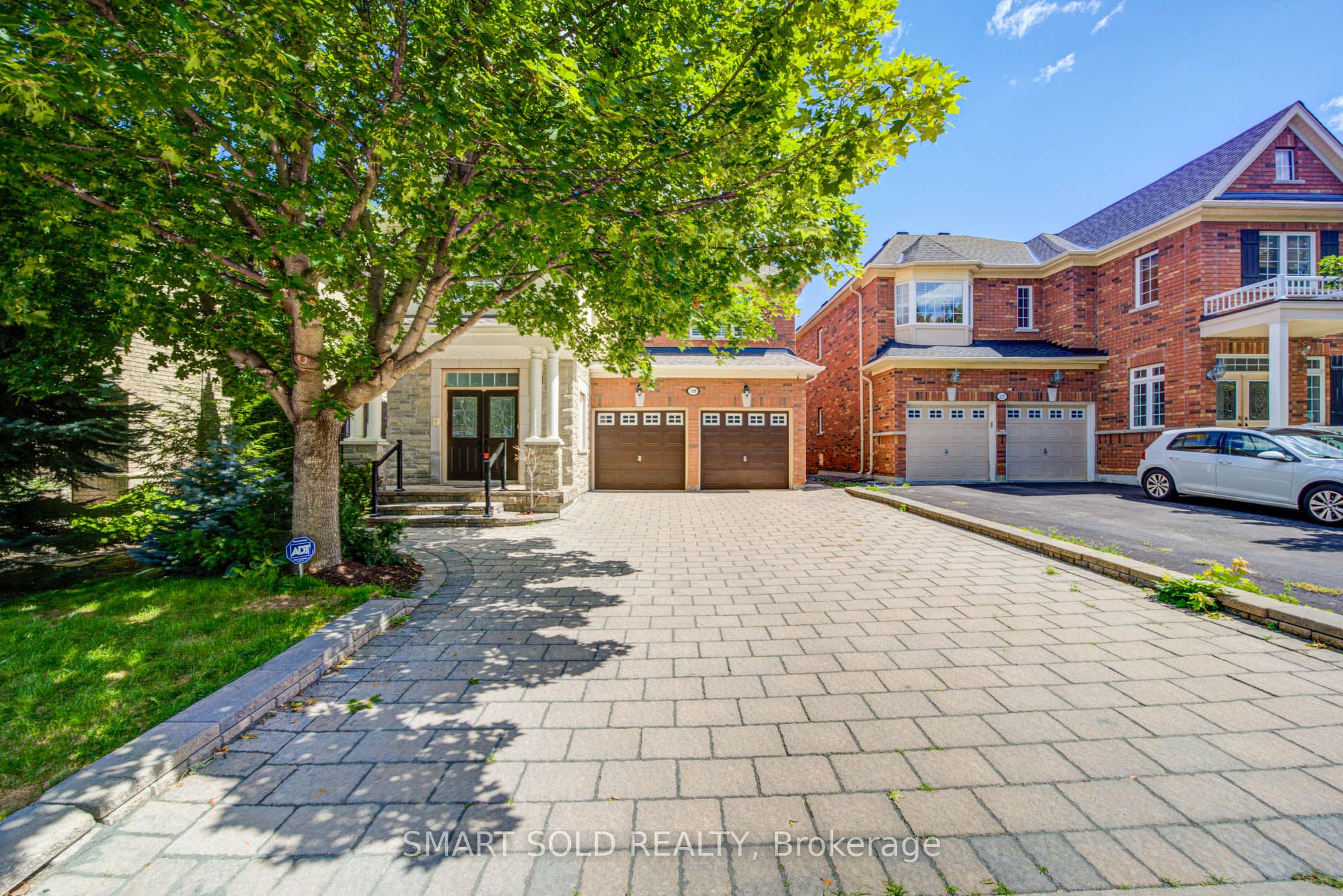 39 Schuster Lane, Vaughan 2