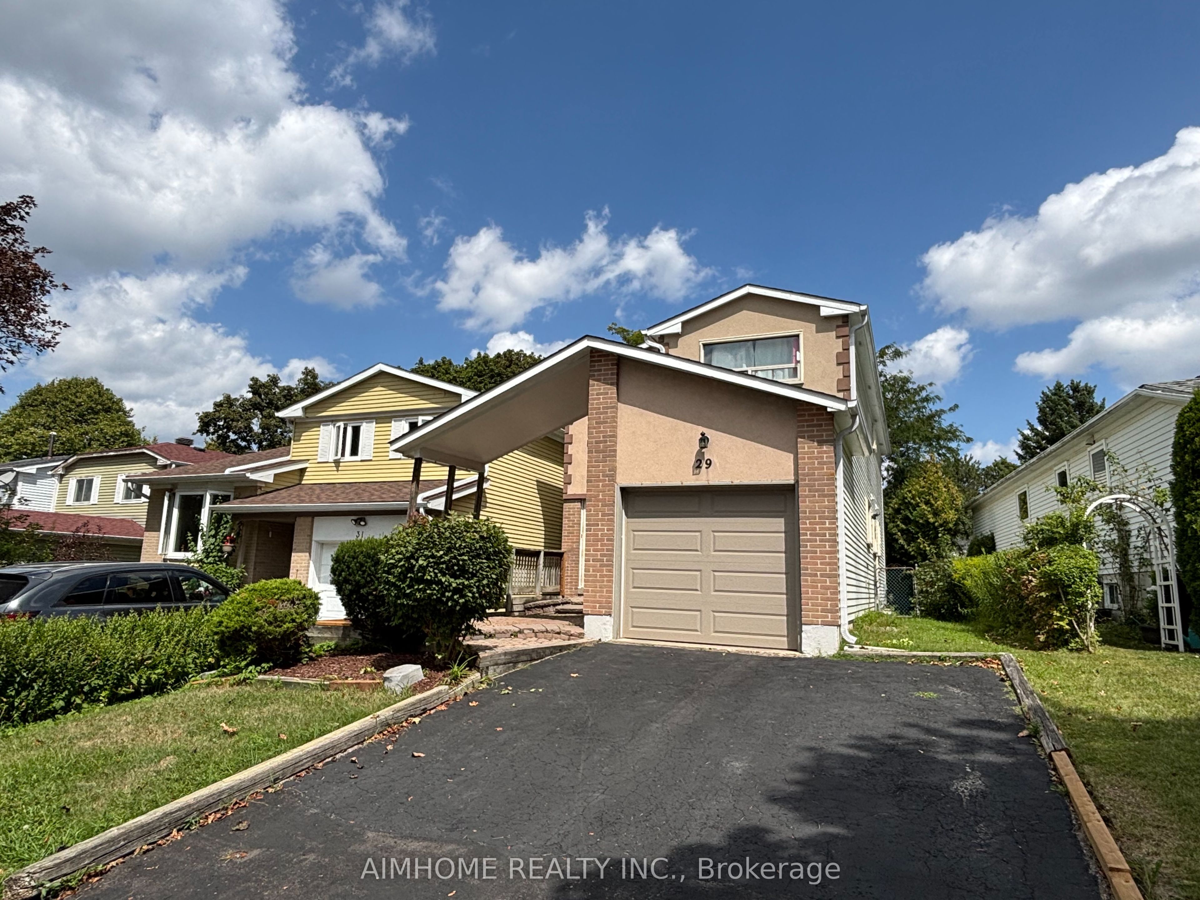 29 Snowshoe Crescent, Markham 2