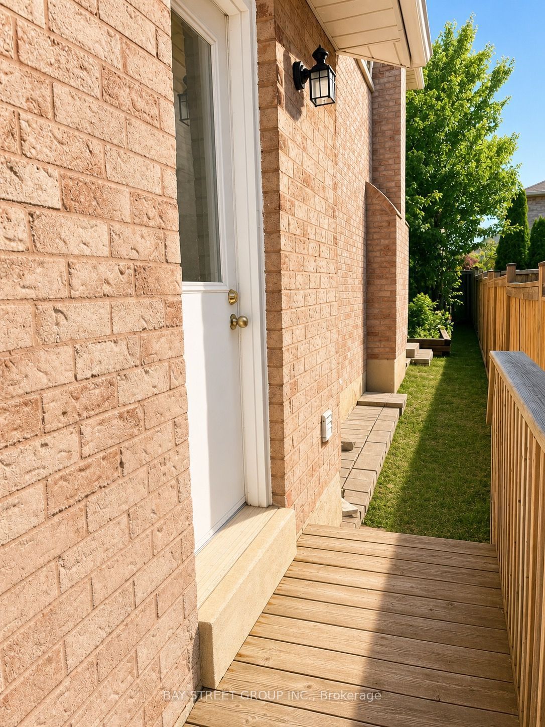 Unit BSMT - 21 Larratt Lane, Richmond Hill 2