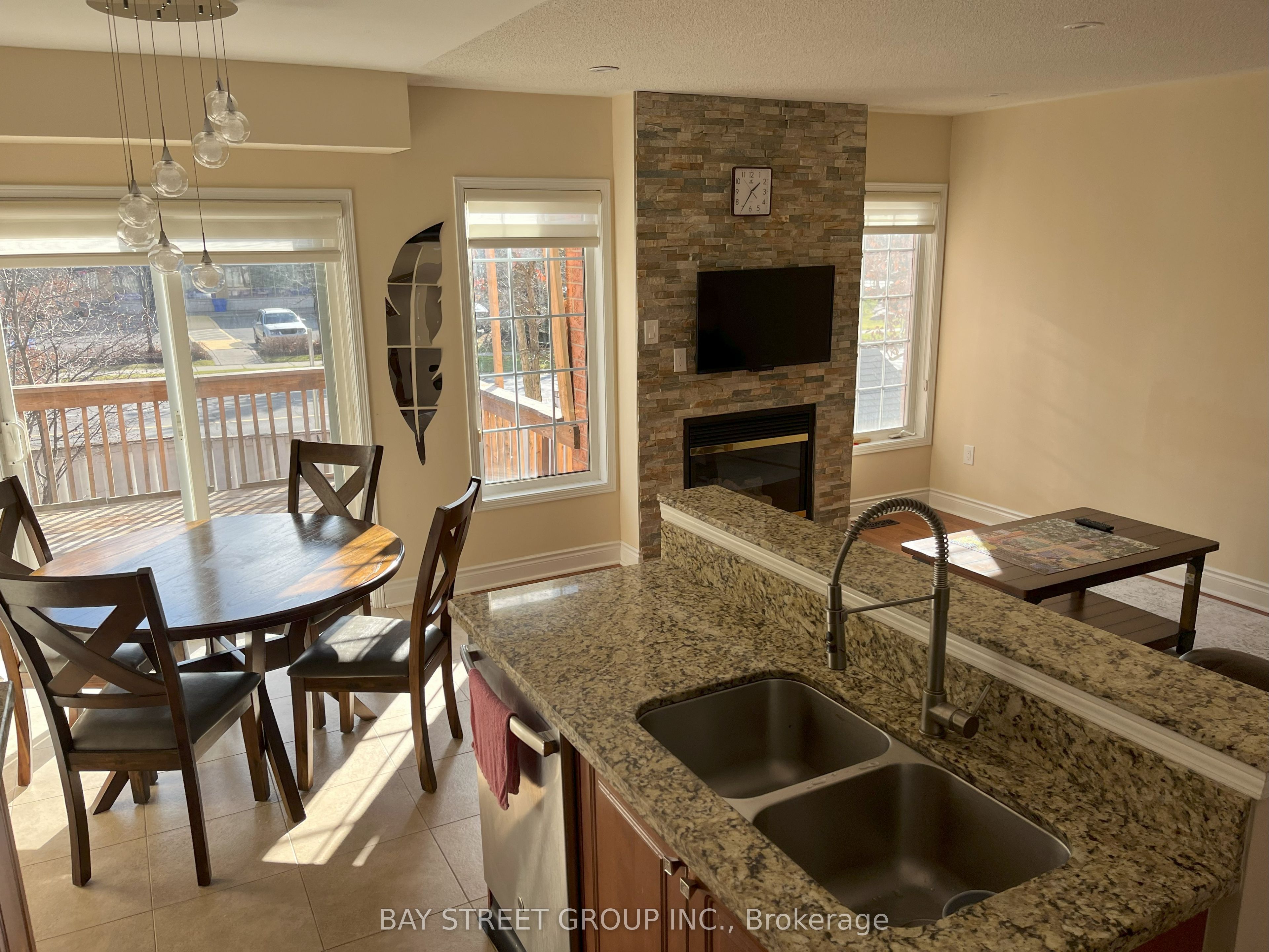 Unit Bedroom - 49 Walkview Crescent, Richmond Hill 2