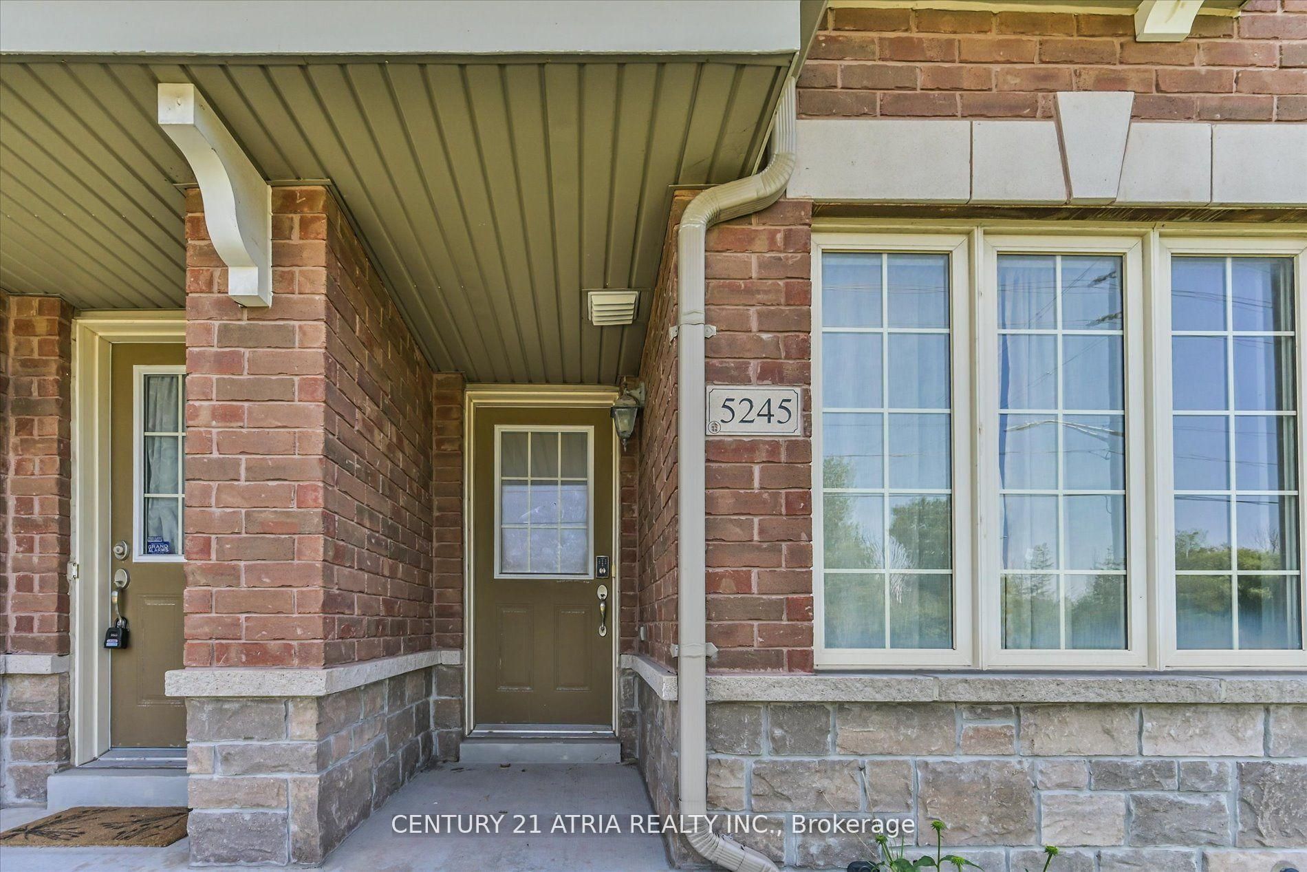 5245 Major Mackenzie Drive E, Markham 3