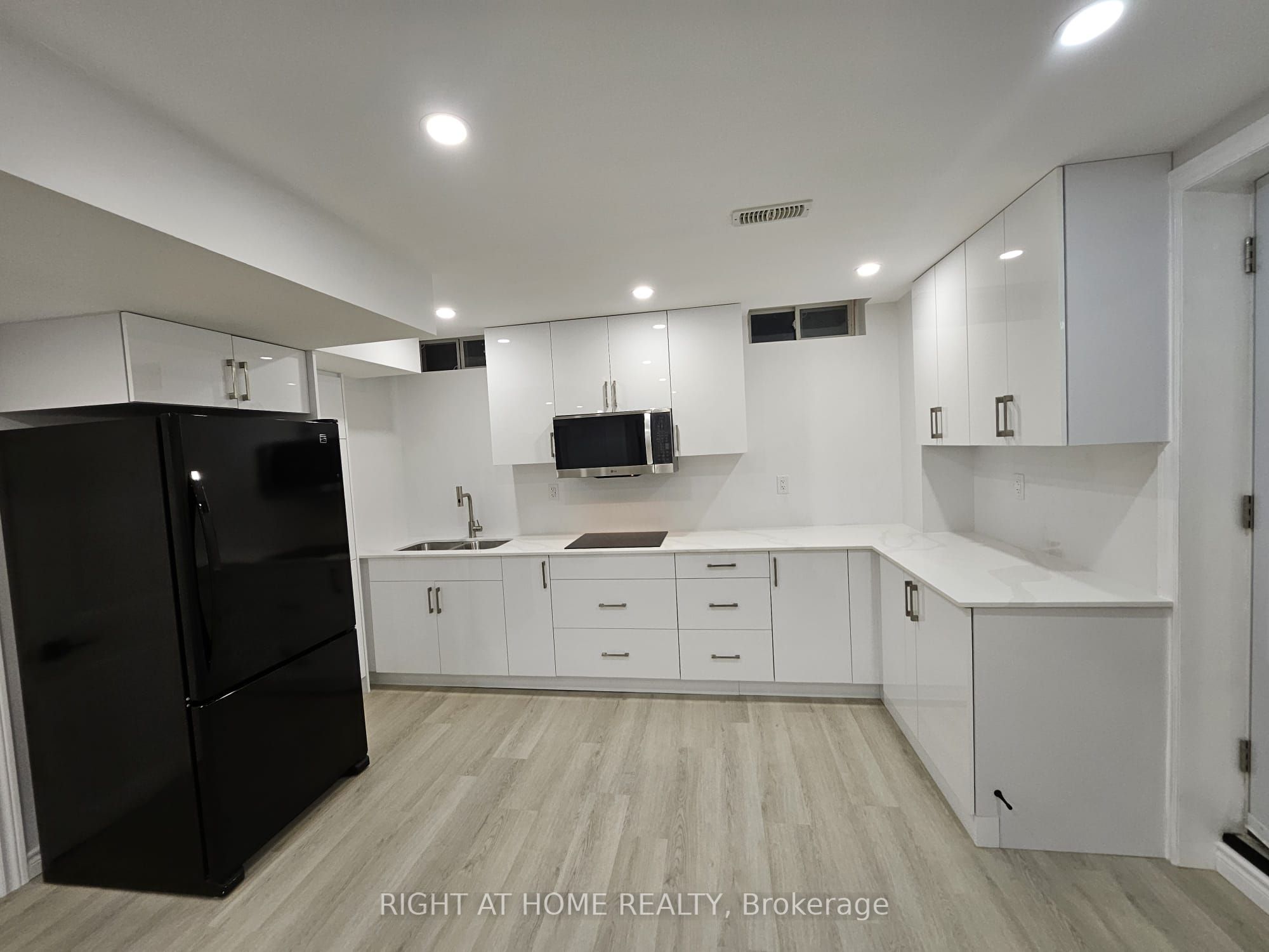 Unit Lower unit - 83 Acer Crescent, Whitchurch-Stouffville 4