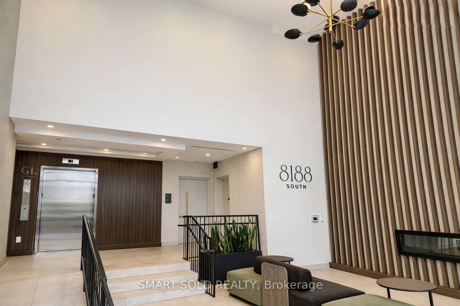 Unit 520 - 8188 Yonge Street, Vaughan 2