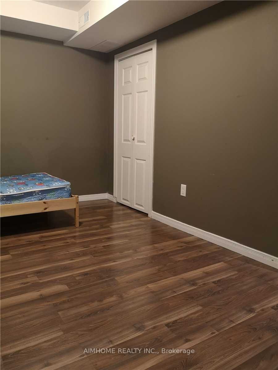 Unit Gl Unit - 28 Martell Gate, Aurora 4