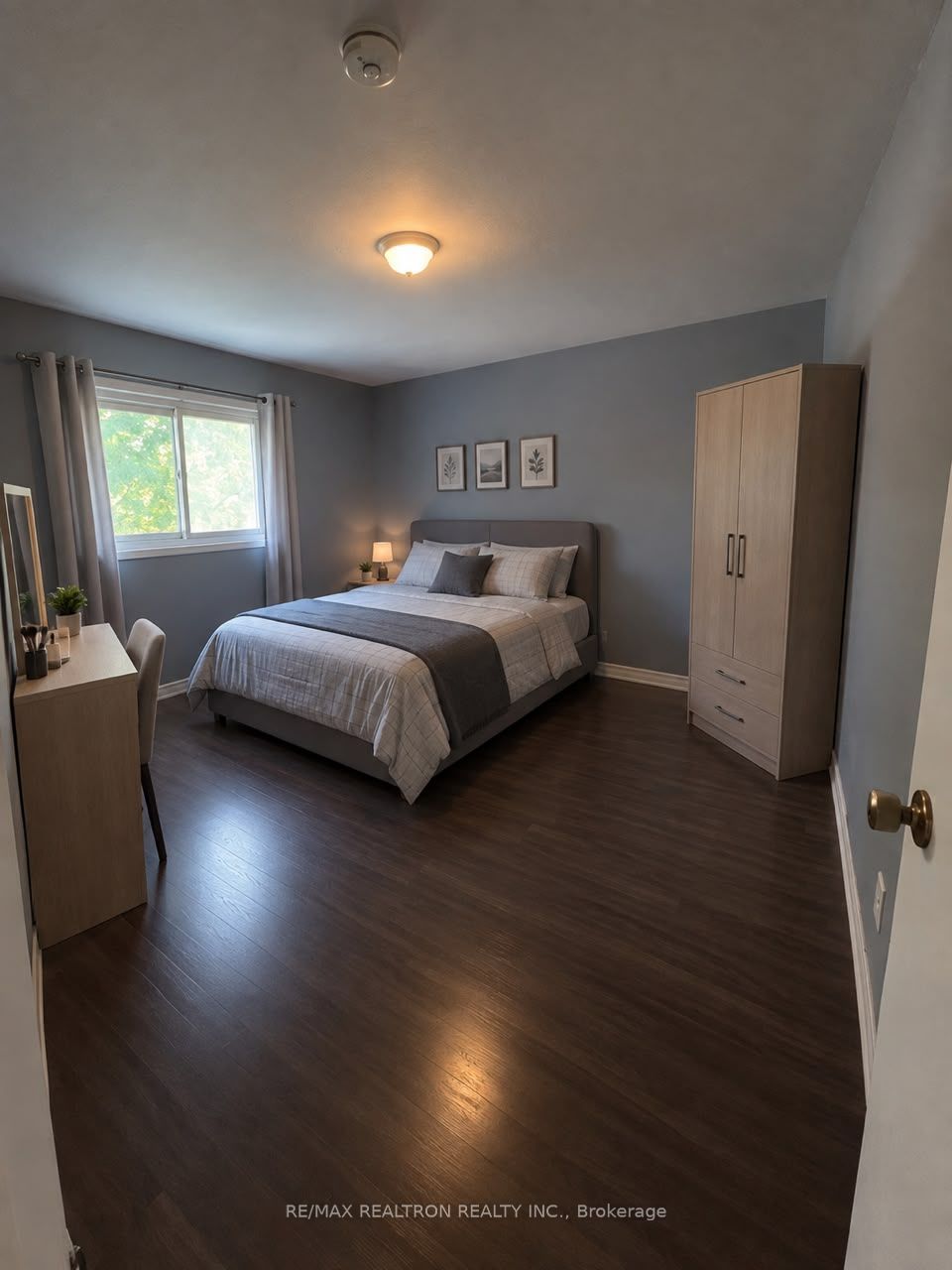 Unit Upper - 280 Hillcrest Road N, Georgina 5