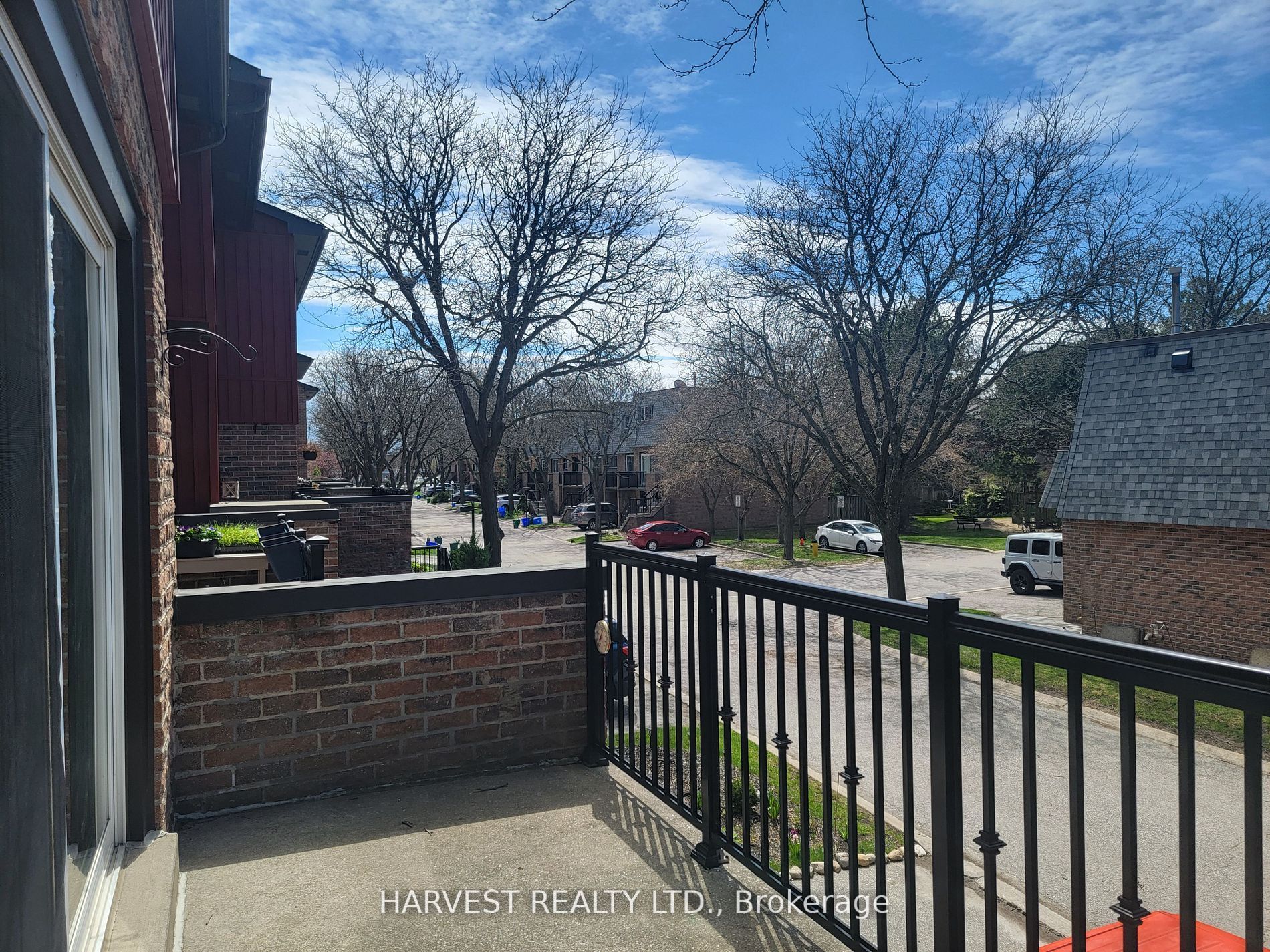 55 Ashglen Way, Markham 4