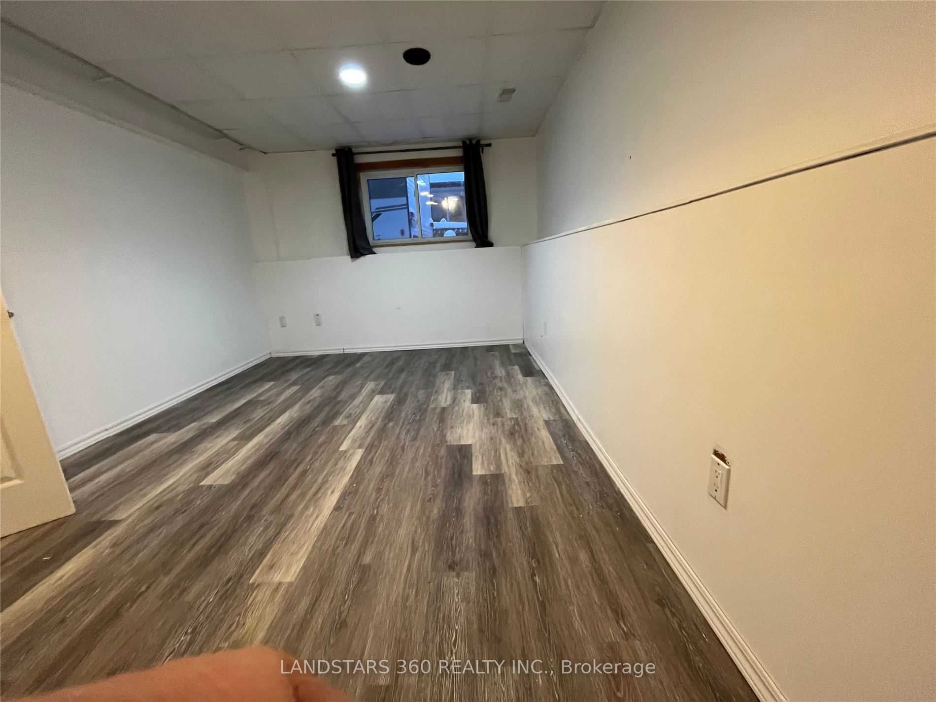 Unit Lower - 204 Bayview Avenue, Georgina 5
