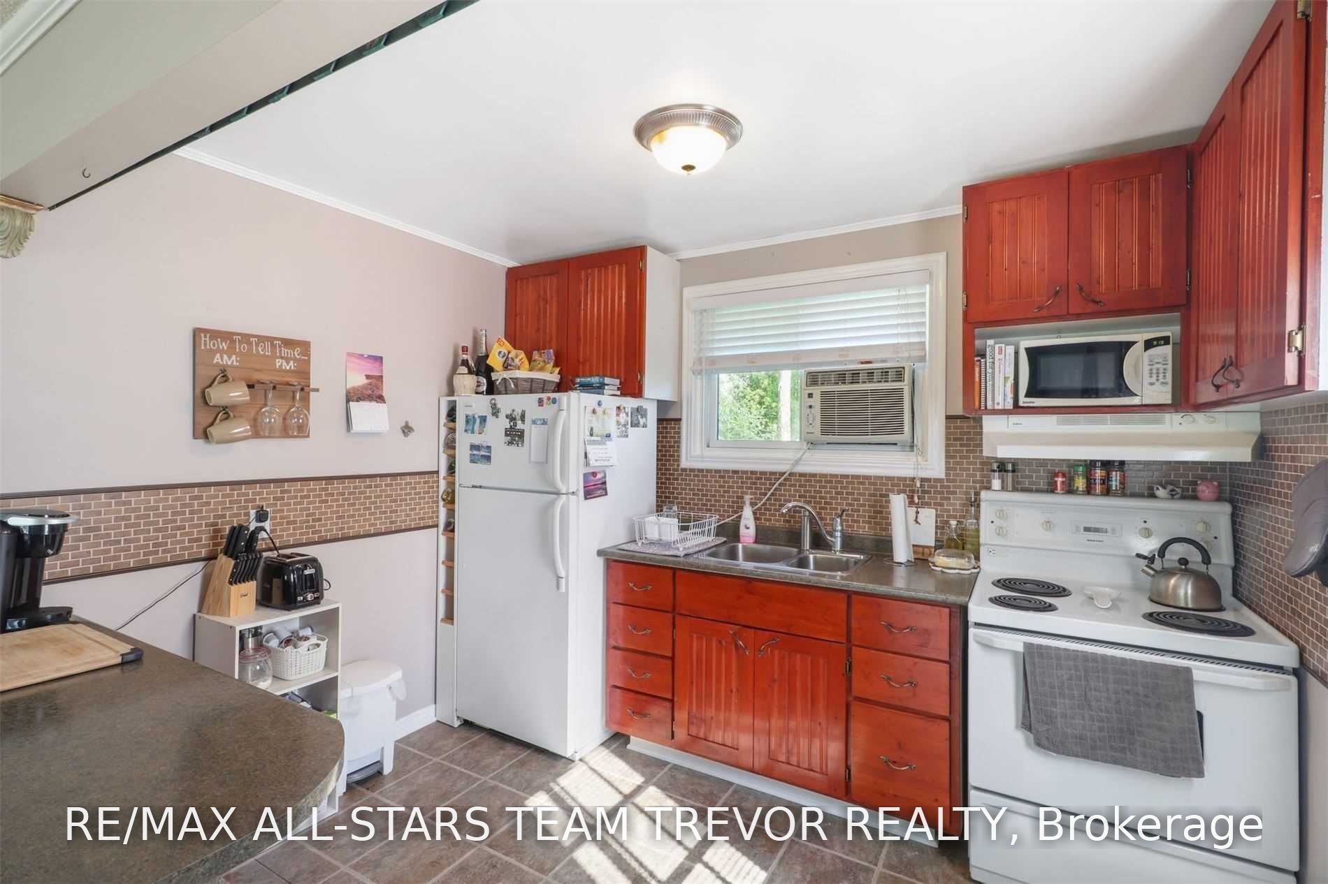 344 Annshiela Drive, Georgina 2