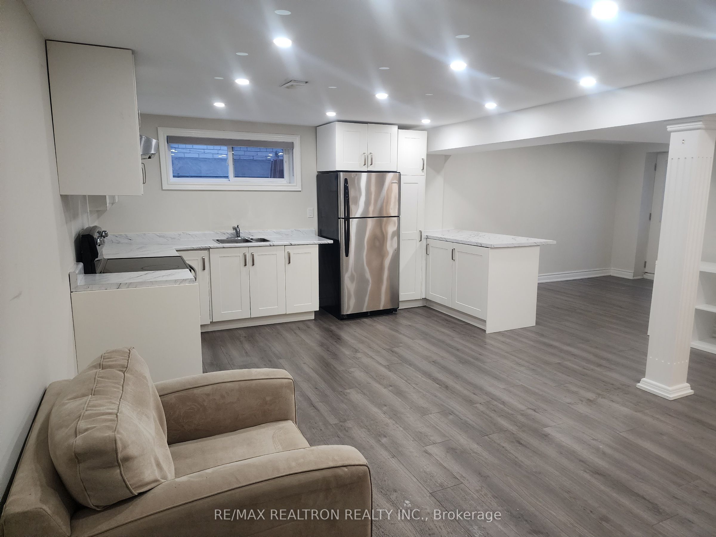 Unit Basement - 426 Crosby Avenue, Richmond Hill 3