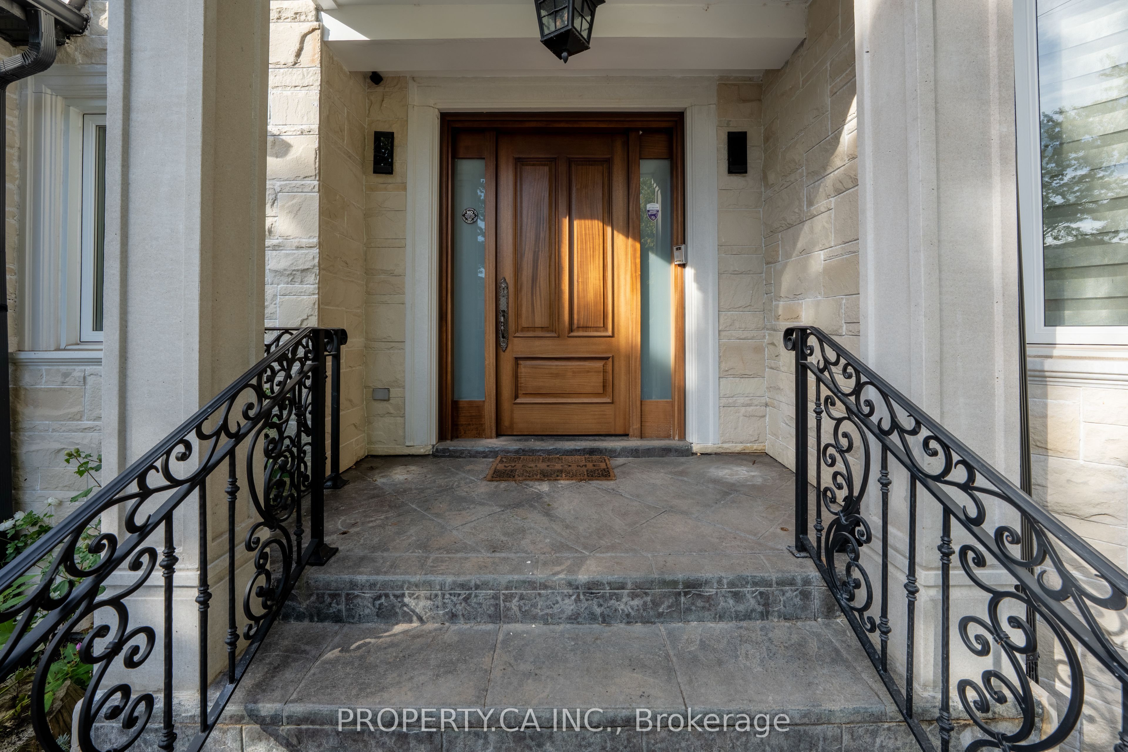 76 Concord Road, Vaughan 2