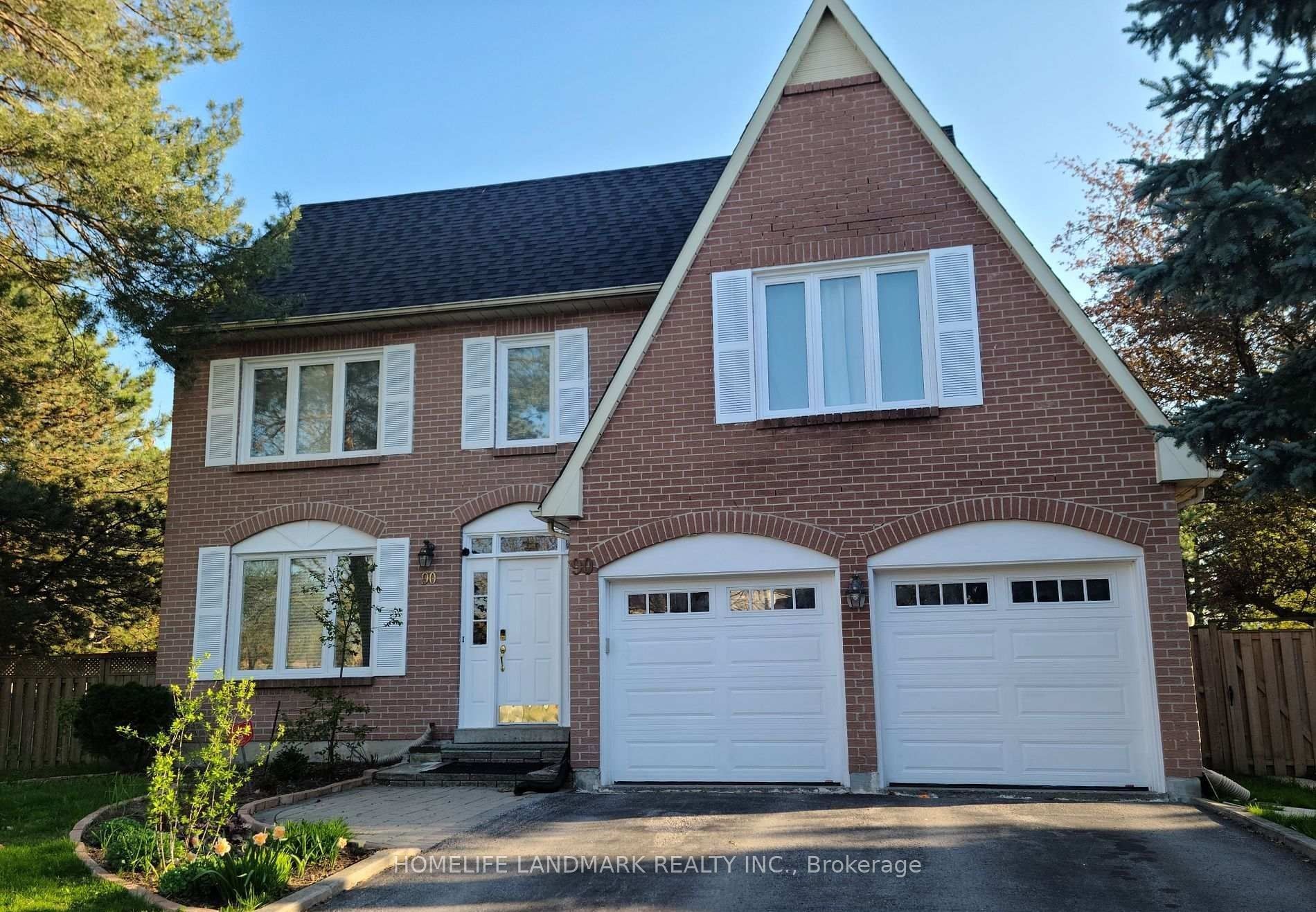 90 Marsden Court, Newmarket 1