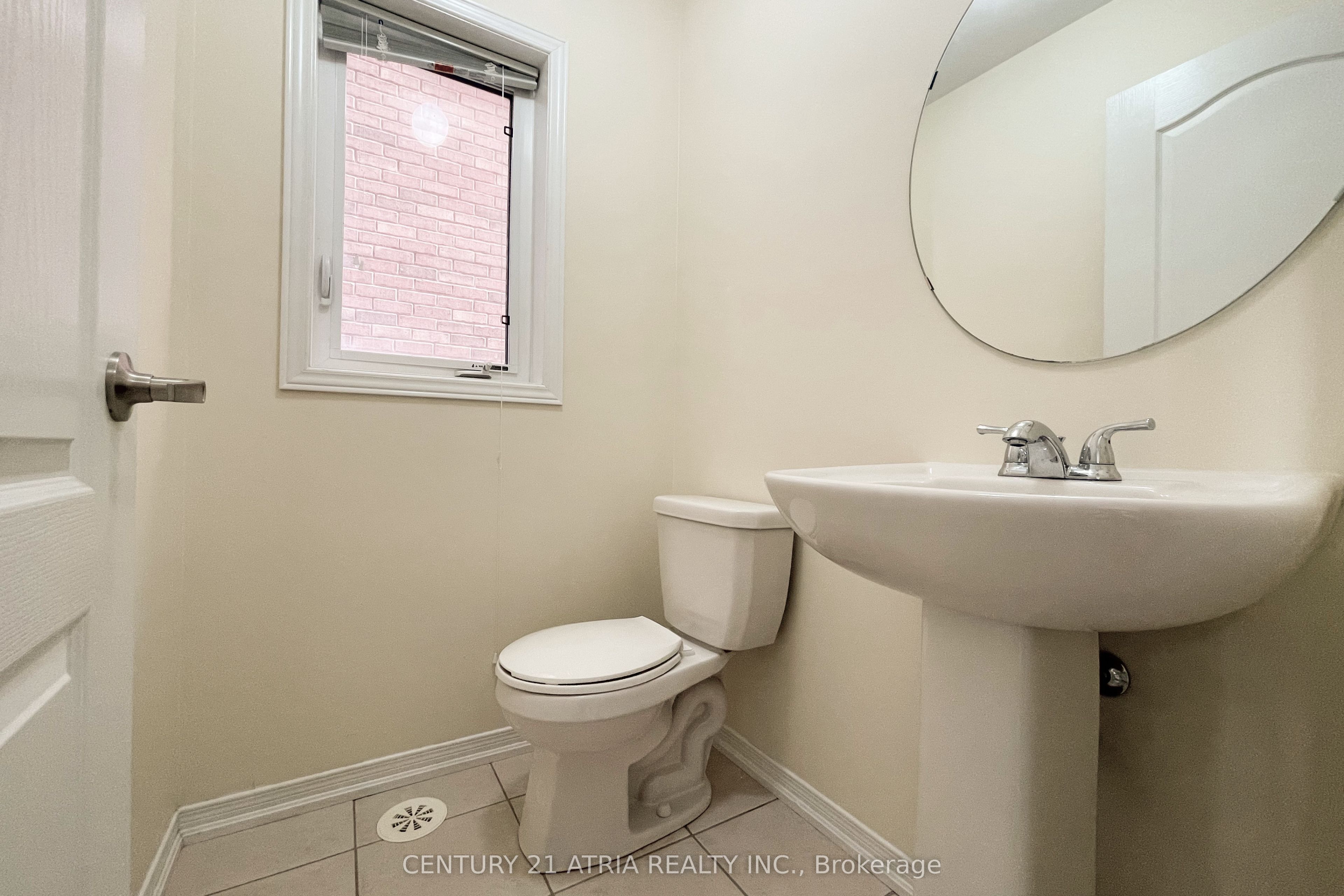 5295 Major Mackenzie Drive E, Markham 4