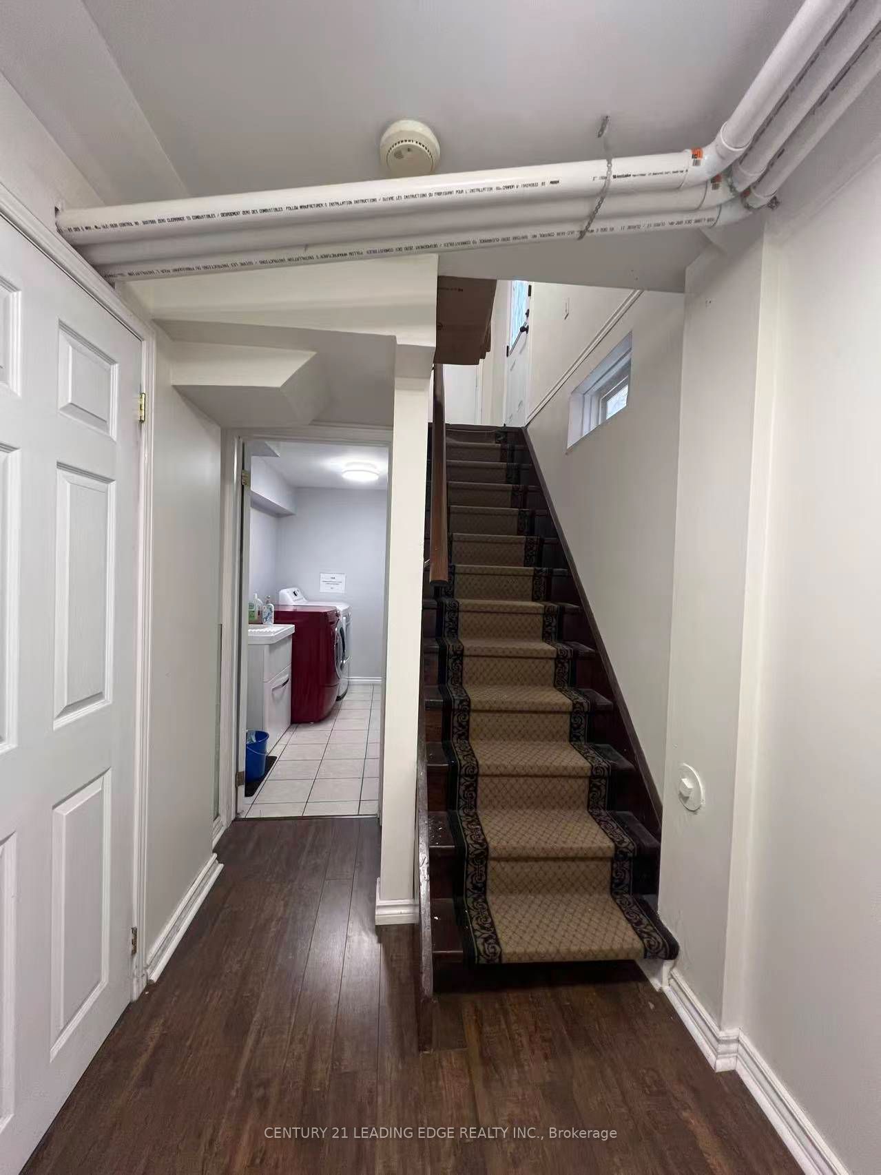 Unit Lower Level - 33 Cavalry Trail, Markham 3