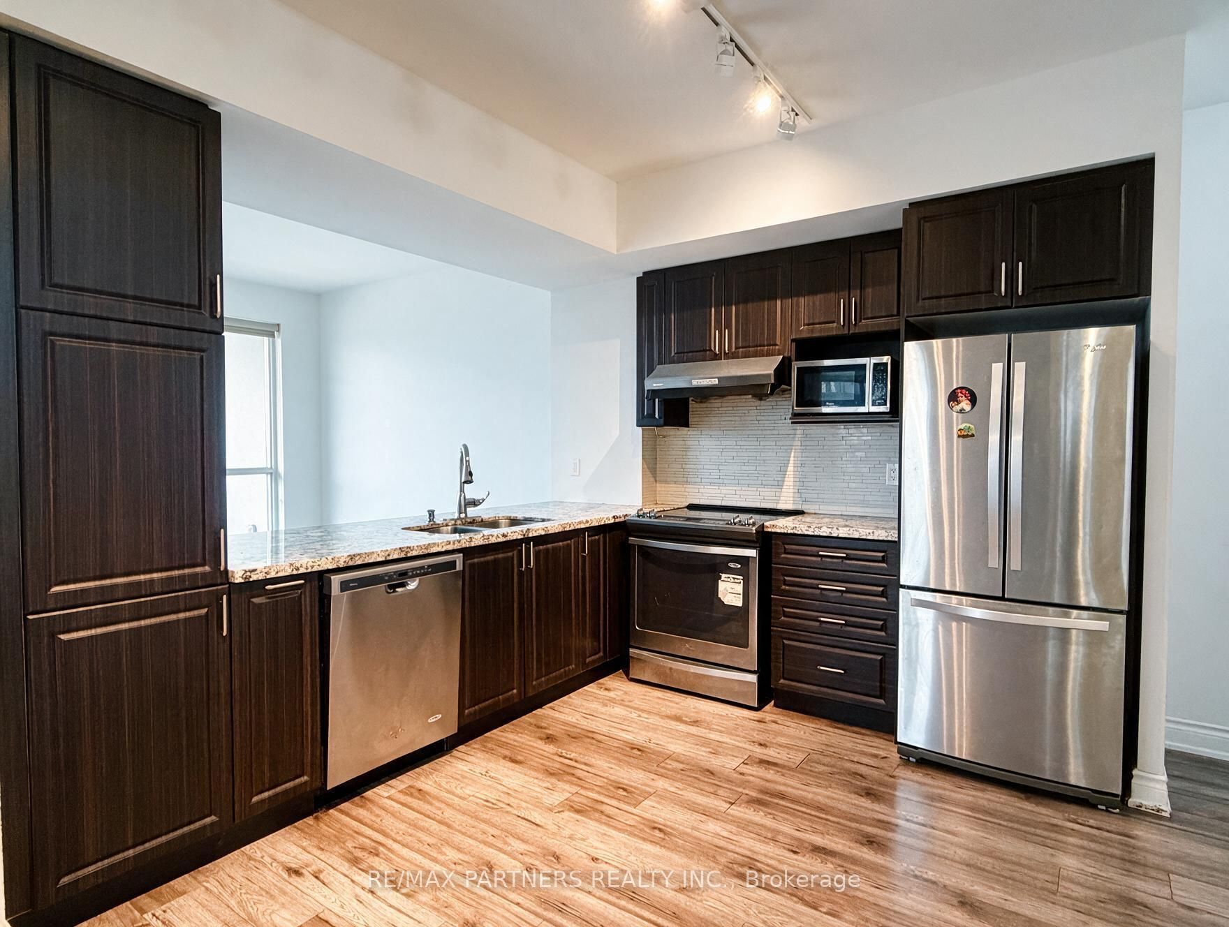 Unit 605 - 38 Cedarland Drive, Markham 4