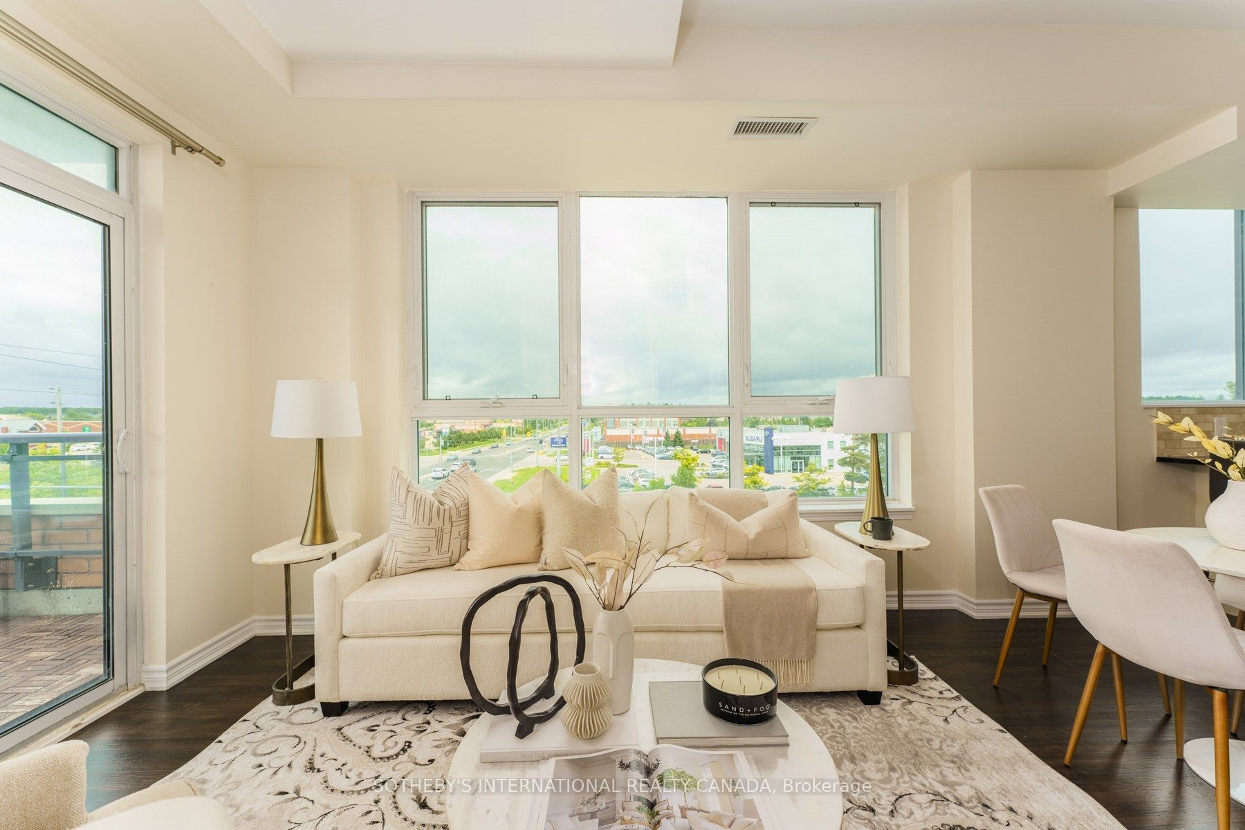 Unit 521 - 11611 Yonge Street, Richmond Hill 4