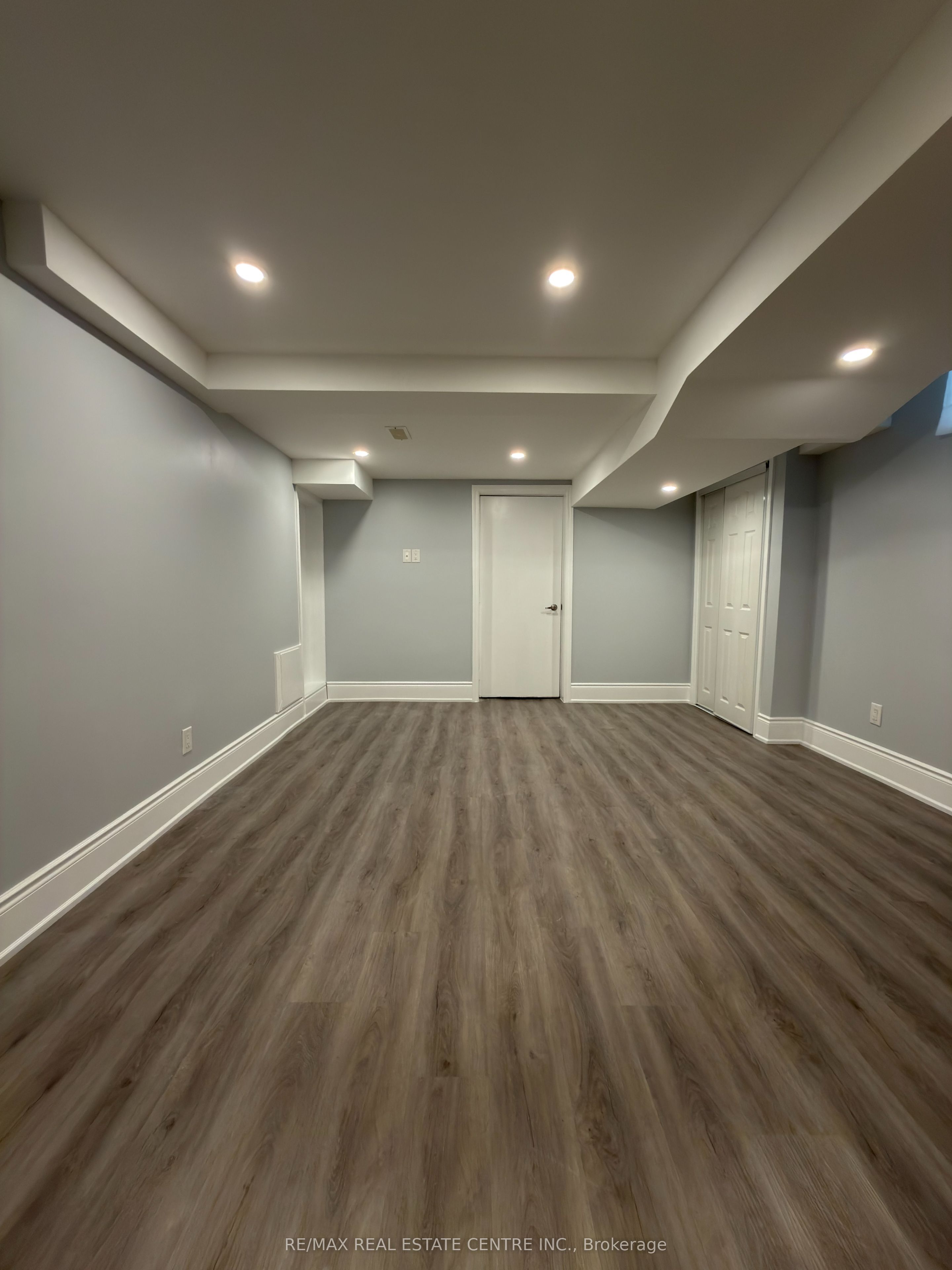 Unit Lower - 53 Dybal Street, Vaughan 5