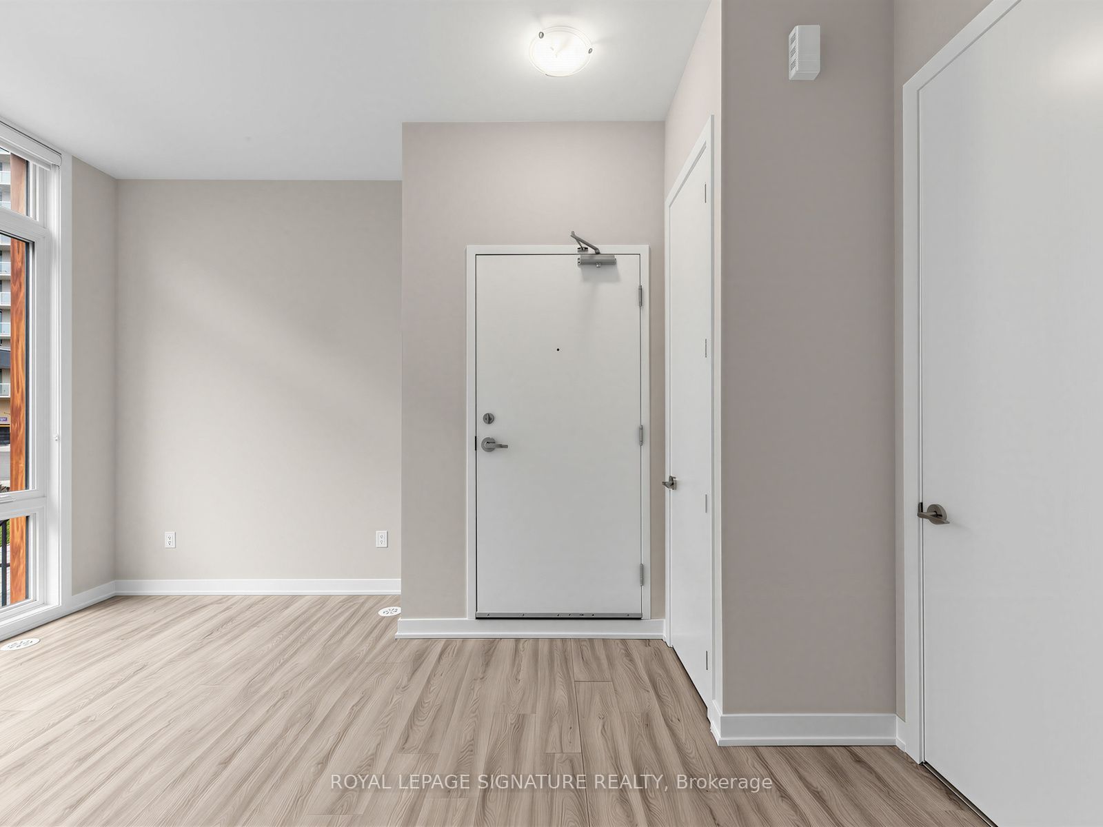 Unit 1014 - 14 David Eyer Road, Richmond Hill 5