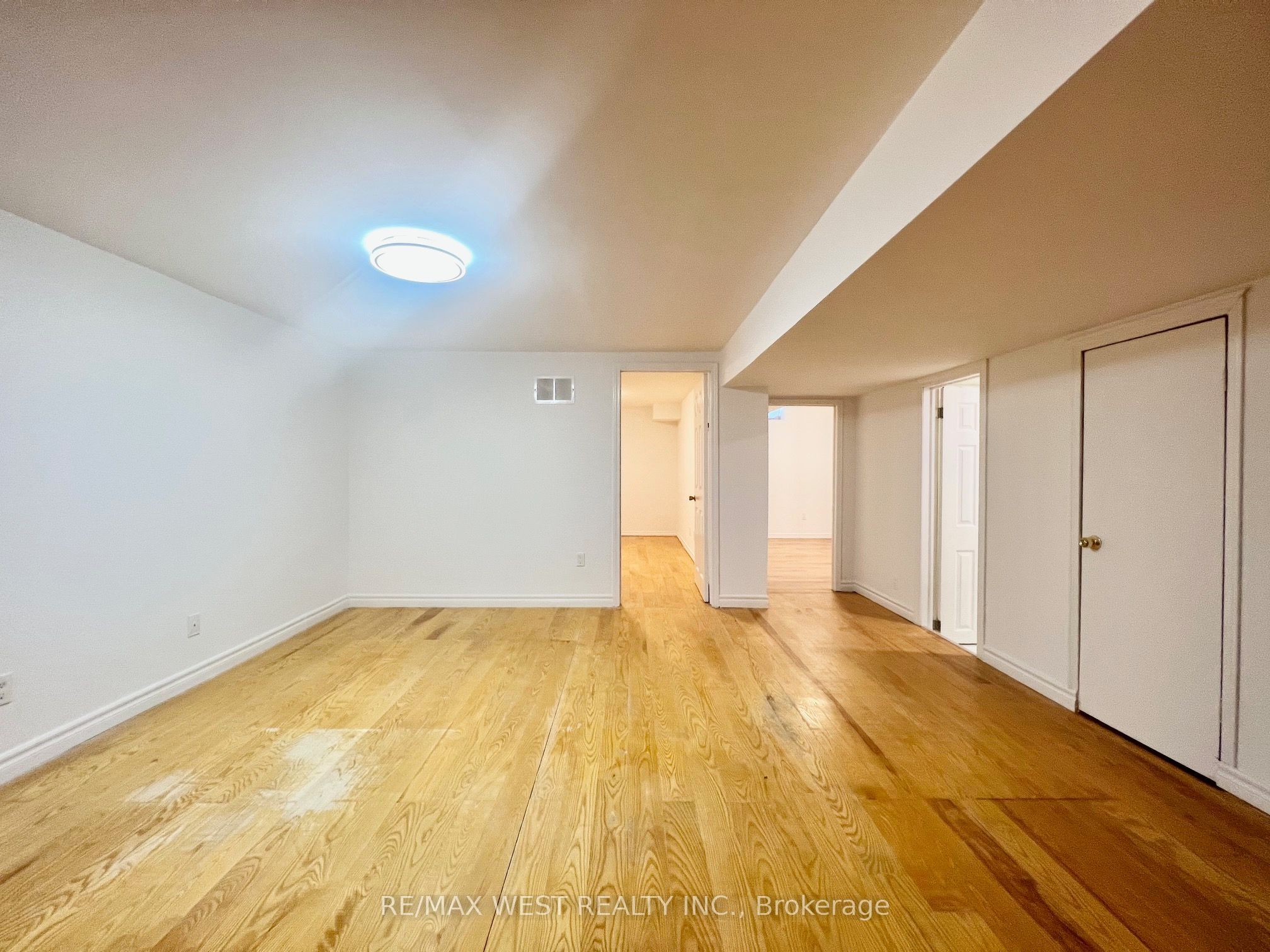 Unit Bsmt - 147 Woodhall Road, Markham 5