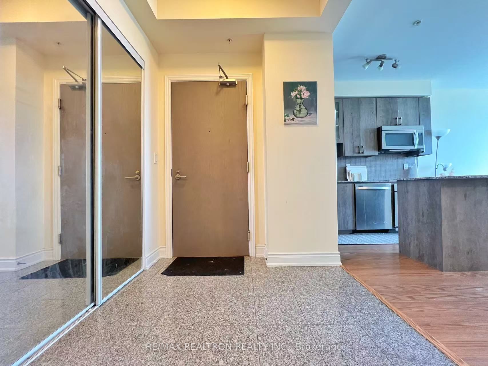 Unit 1611 - 9088 Yonge Street, Richmond Hill 5
