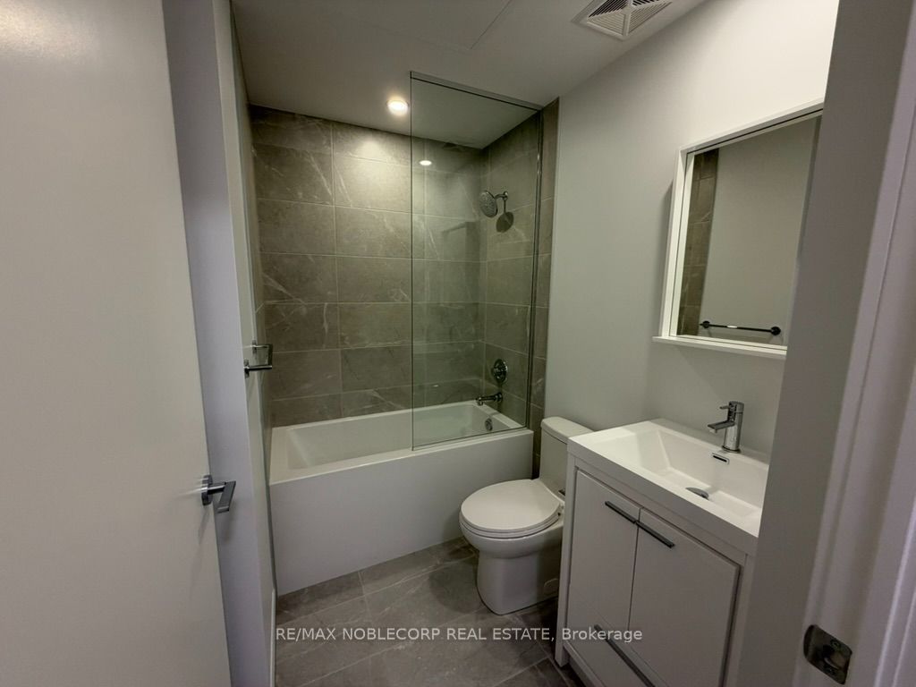 Unit 2112 - 5 Meadowdale Road, Vaughan 5