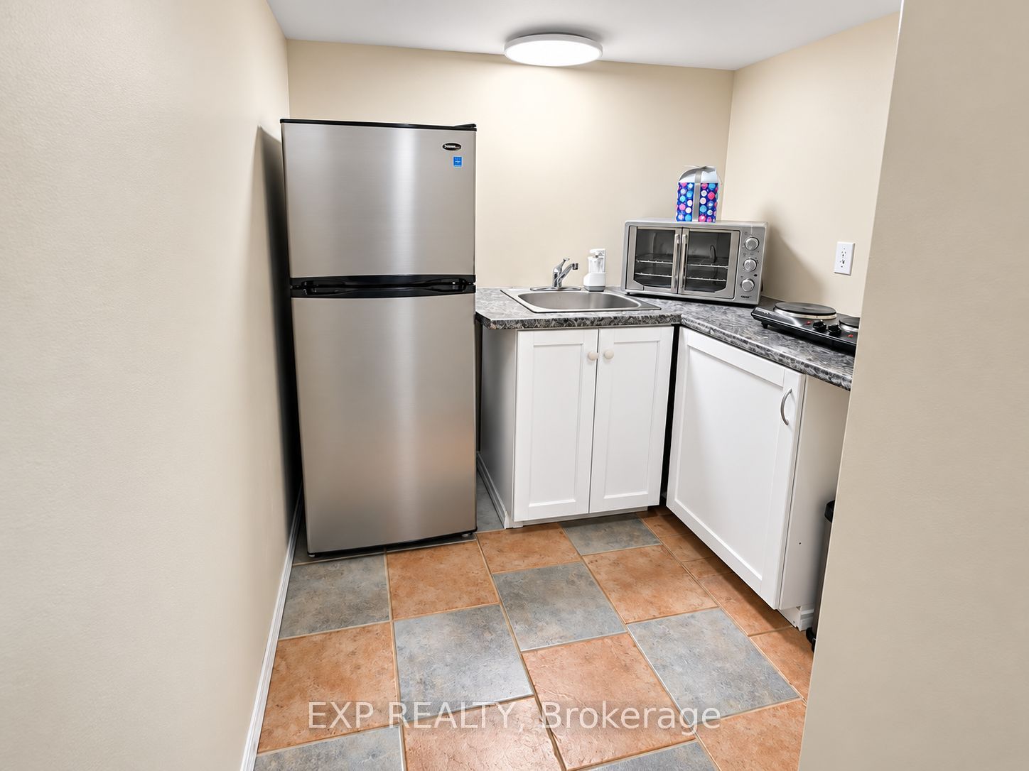 Unit Basement - 45 Lina Marra Drive, Vaughan 4