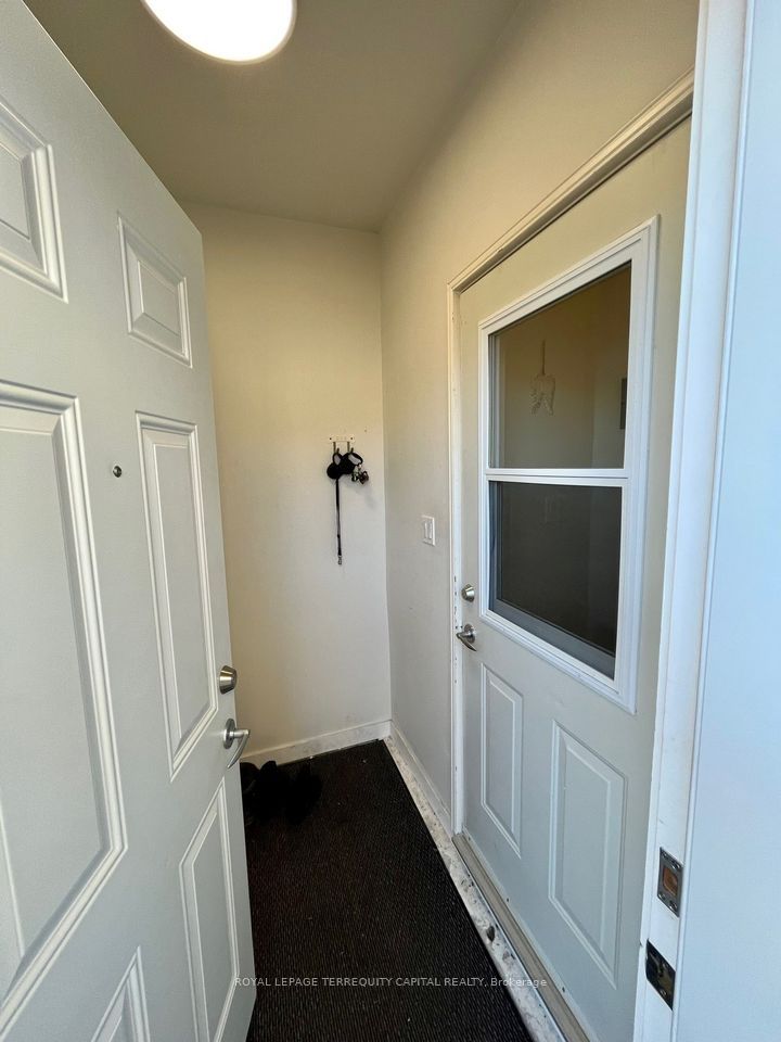 Unit Lower - 48 Nicole Marie Avenue, Barrie 3