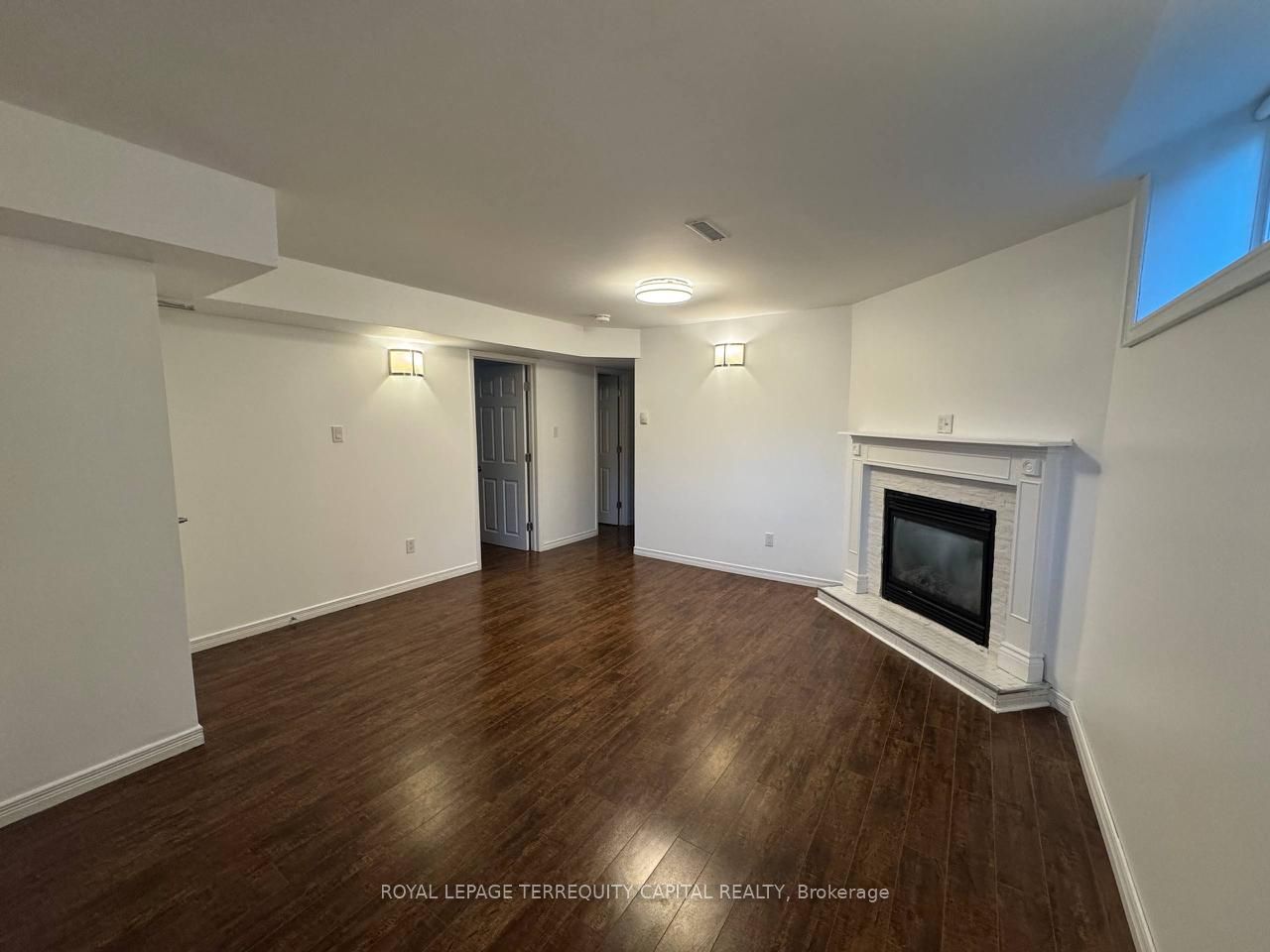 Unit Lower - 64 Copeman Crescent, Barrie 2
