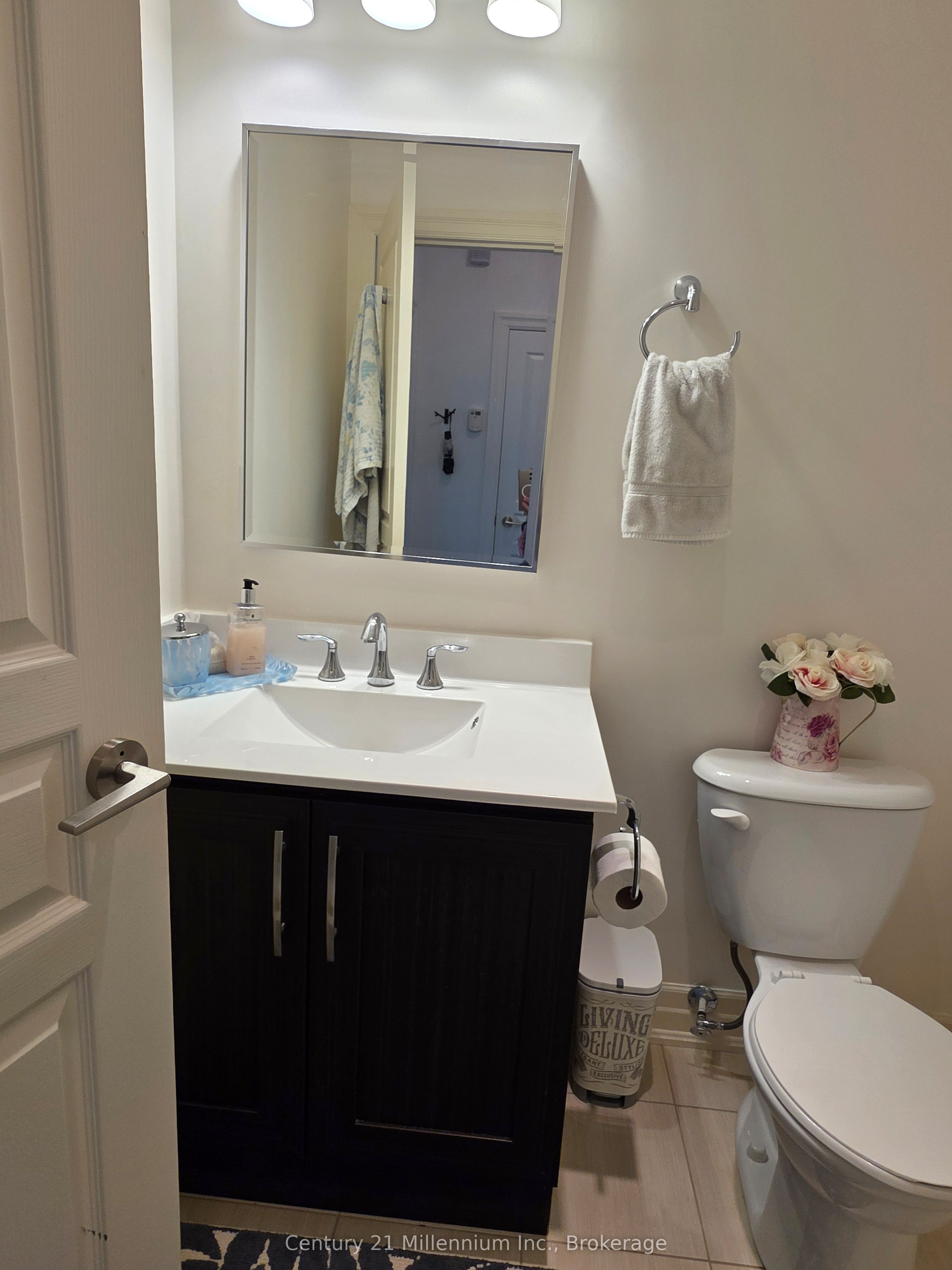 Unit 203 - 1 SHIPYARD Lane, Collingwood 2