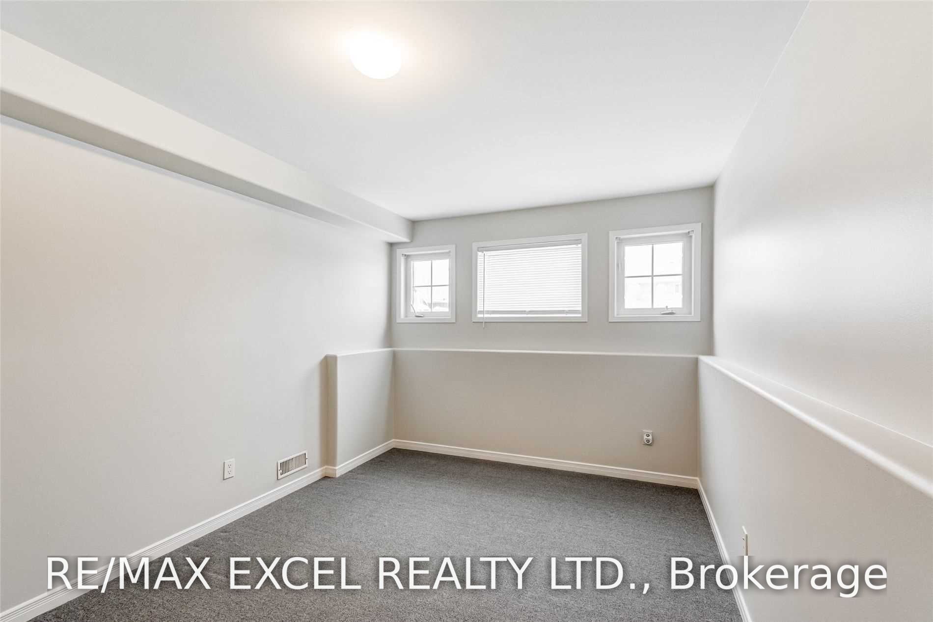 Unit Bsmt - 3 Sedgewood Way, Barrie 2