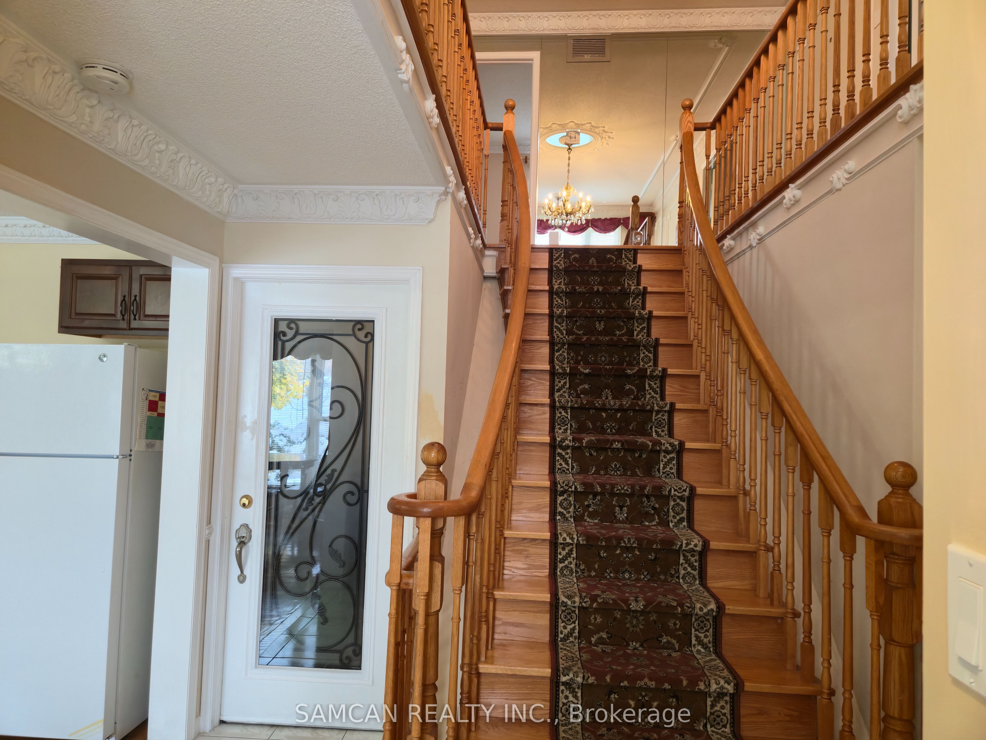 Unit 2 - 2470 Wynten Way, Oakville 5
