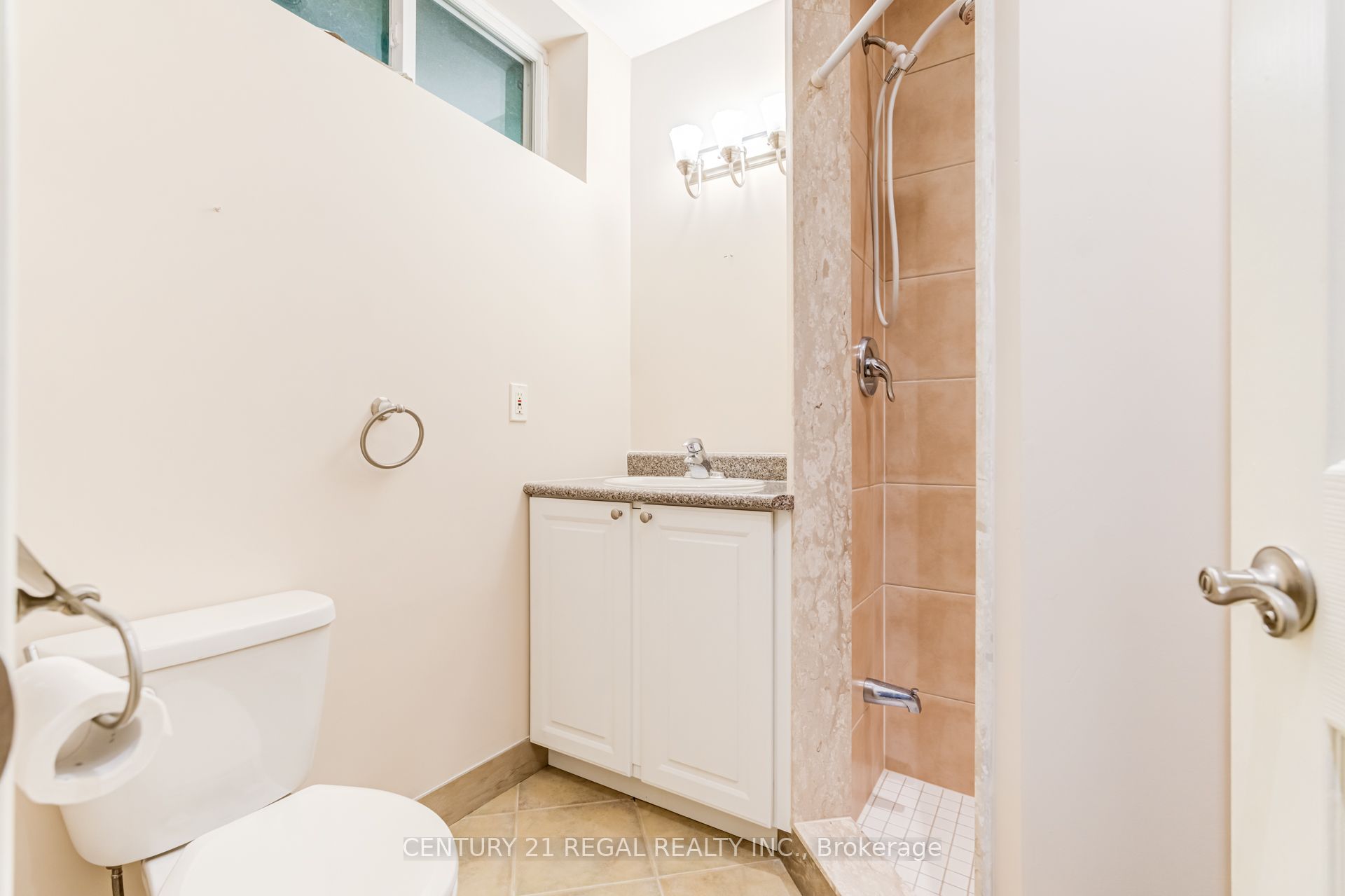 Unit Basement - 2A Twenty Eighth Street, Etobicoke 4