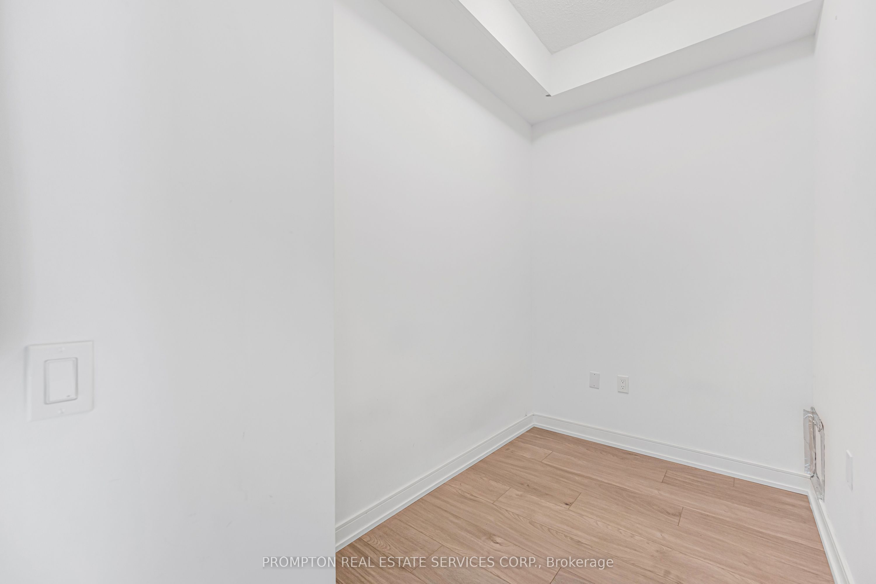 Unit 3320 - 8 Nahani Way, Mississauga 3