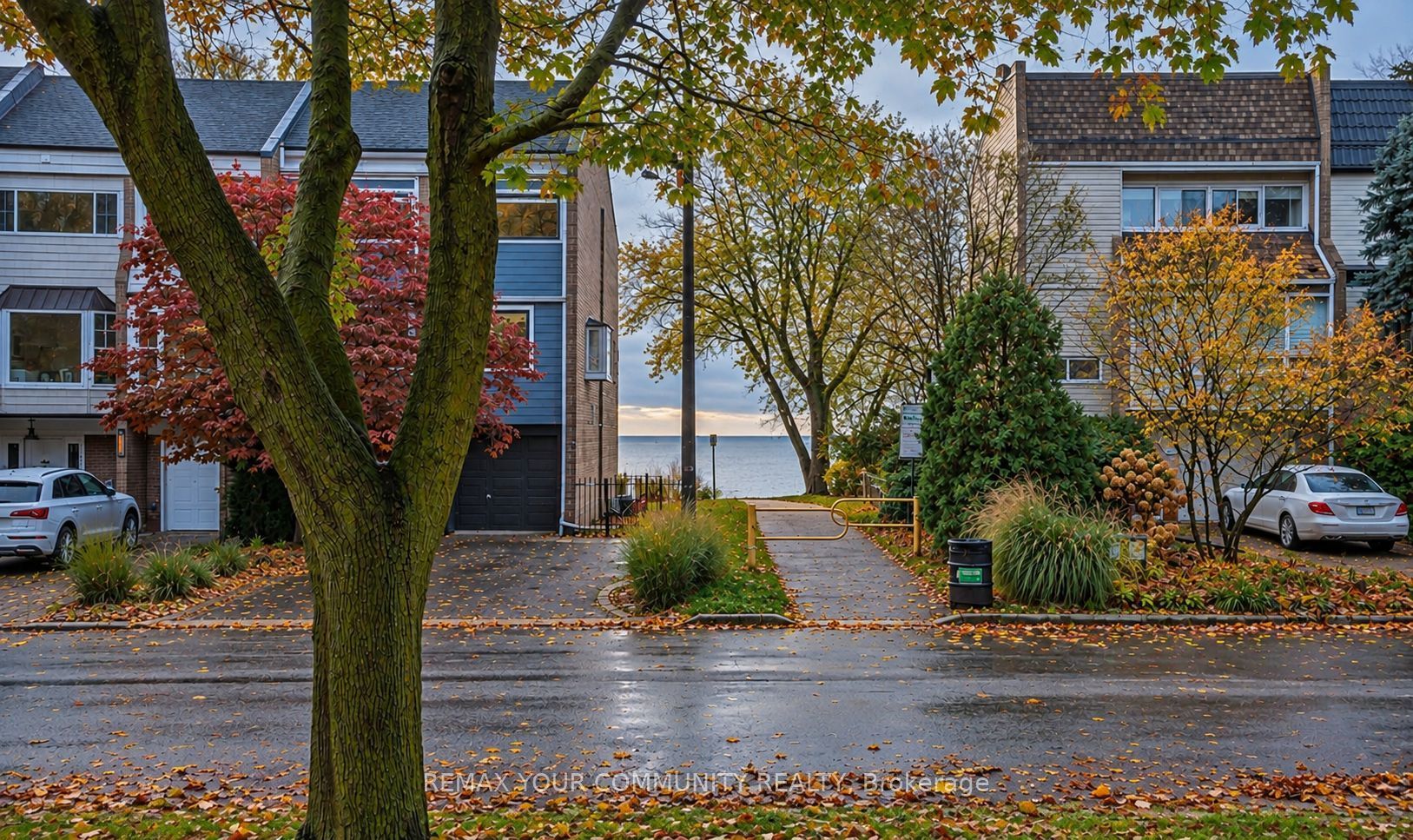 2063 Waters Edge Drive, Oakville 3